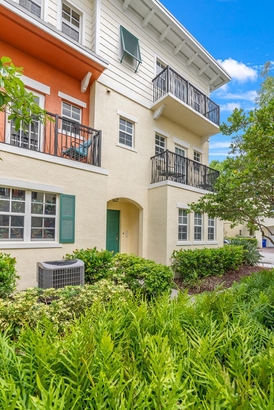 ORCHID GROVE - Residential