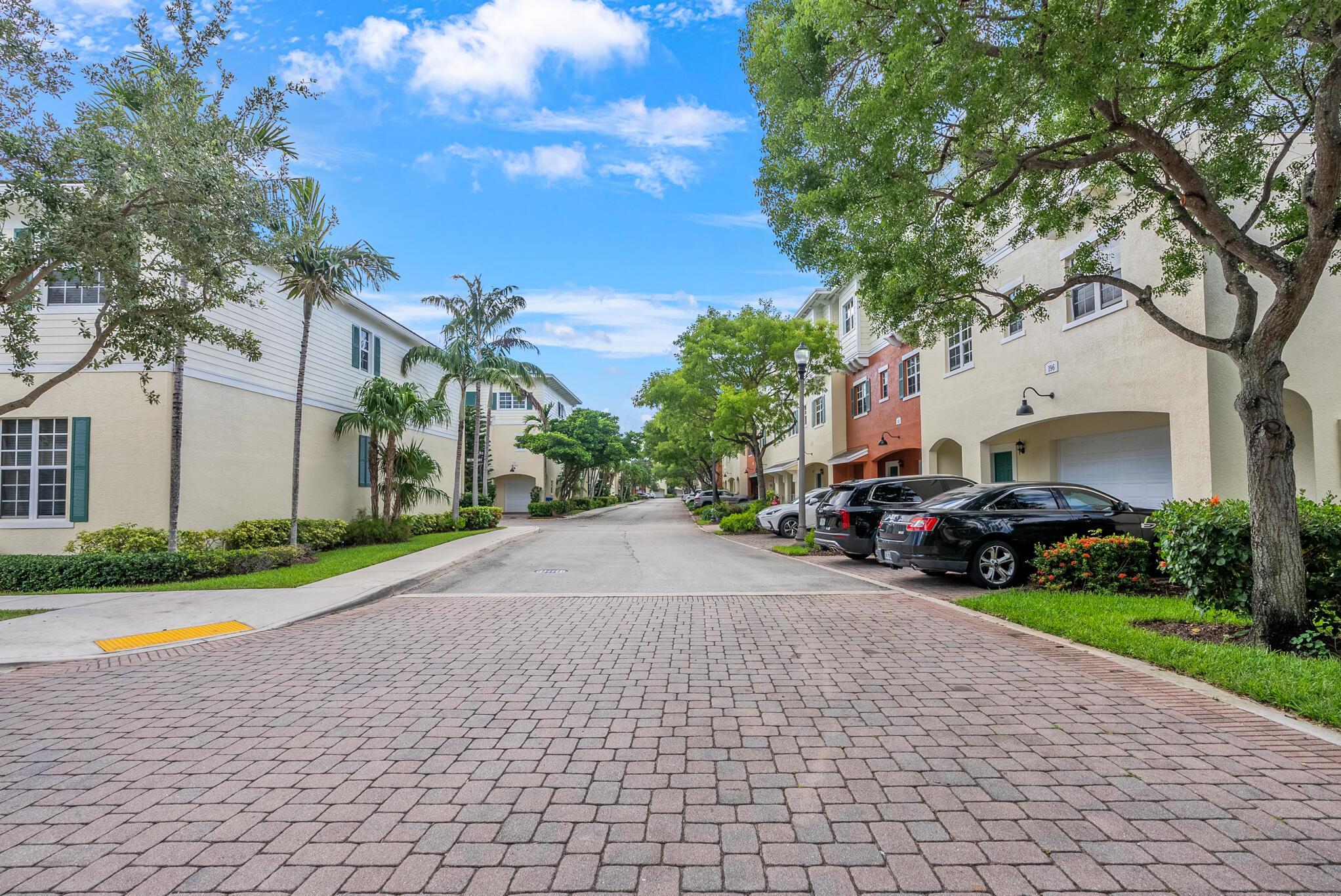 ORCHID GROVE - Residential