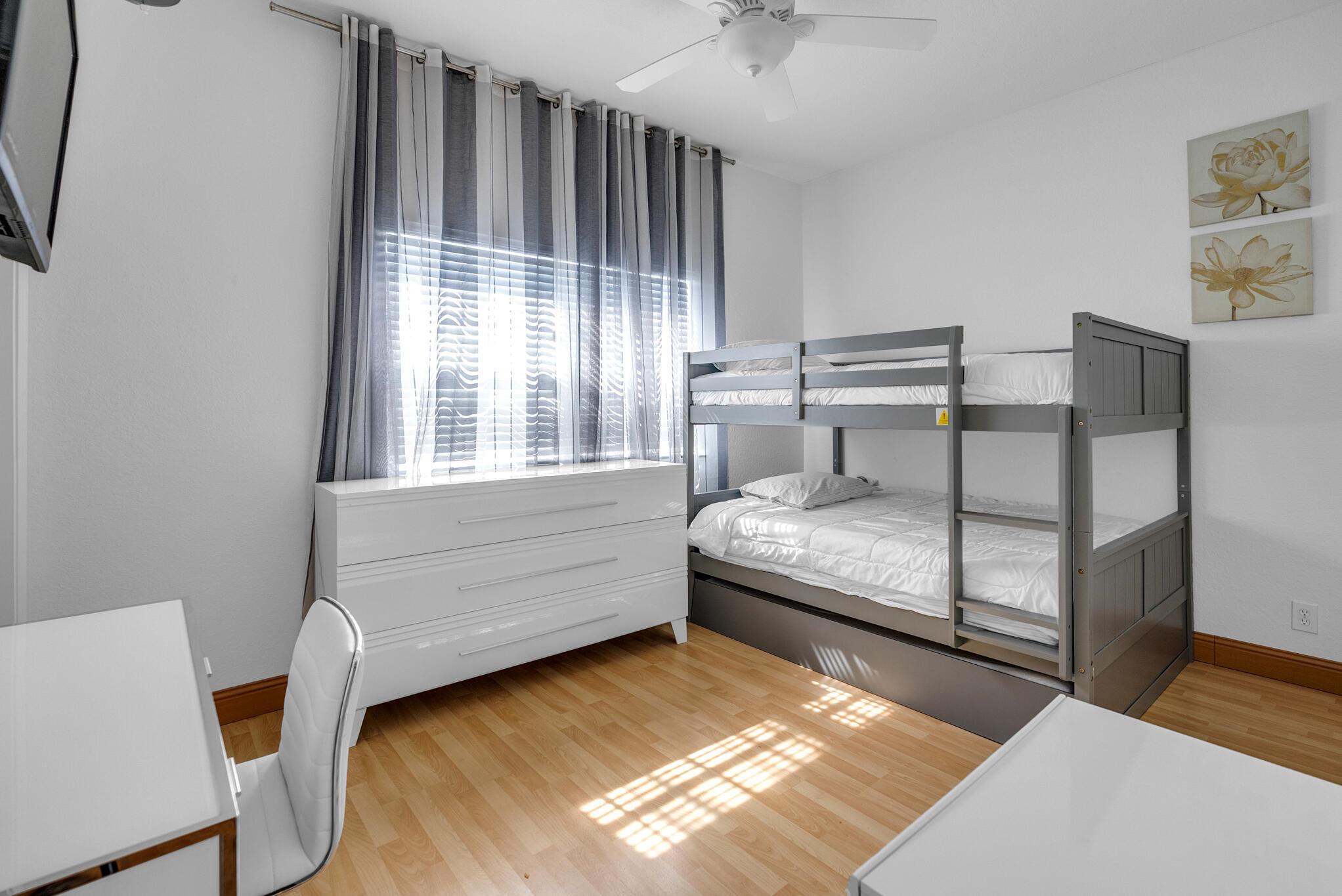 ORCHID GROVE - Residential