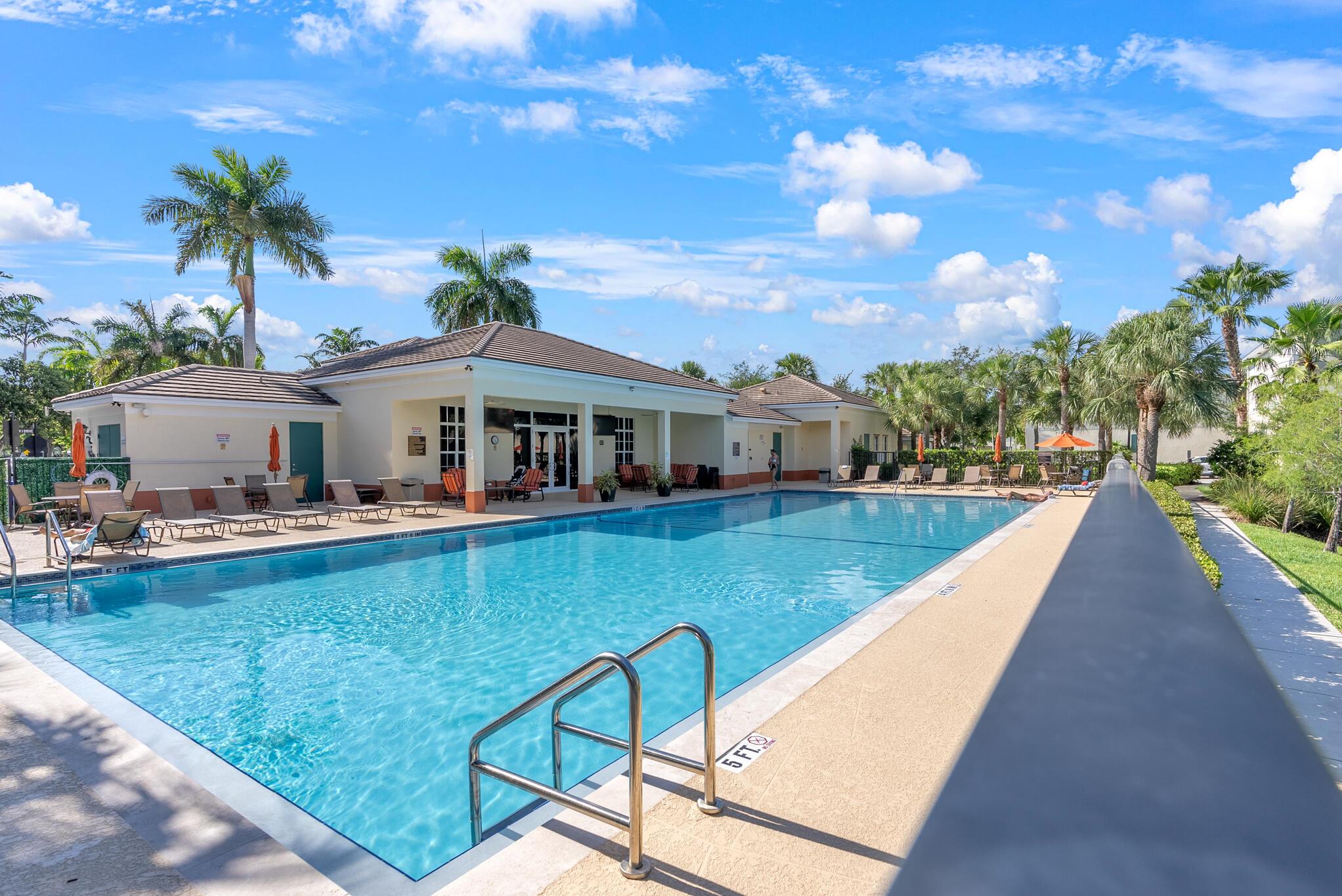 ORCHID GROVE - Residential