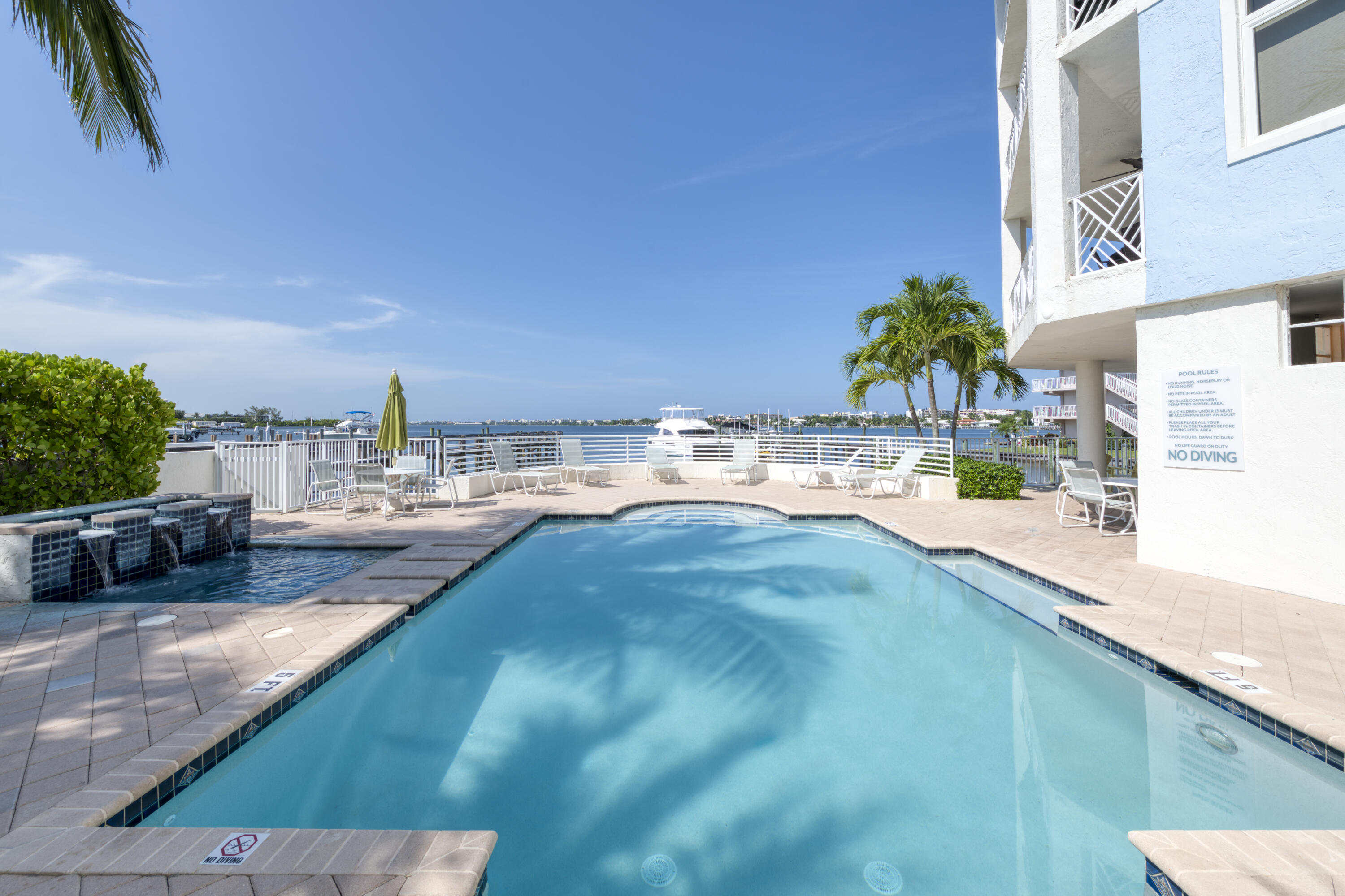 OLDE VILLAGE POINTE CONDO - Residential