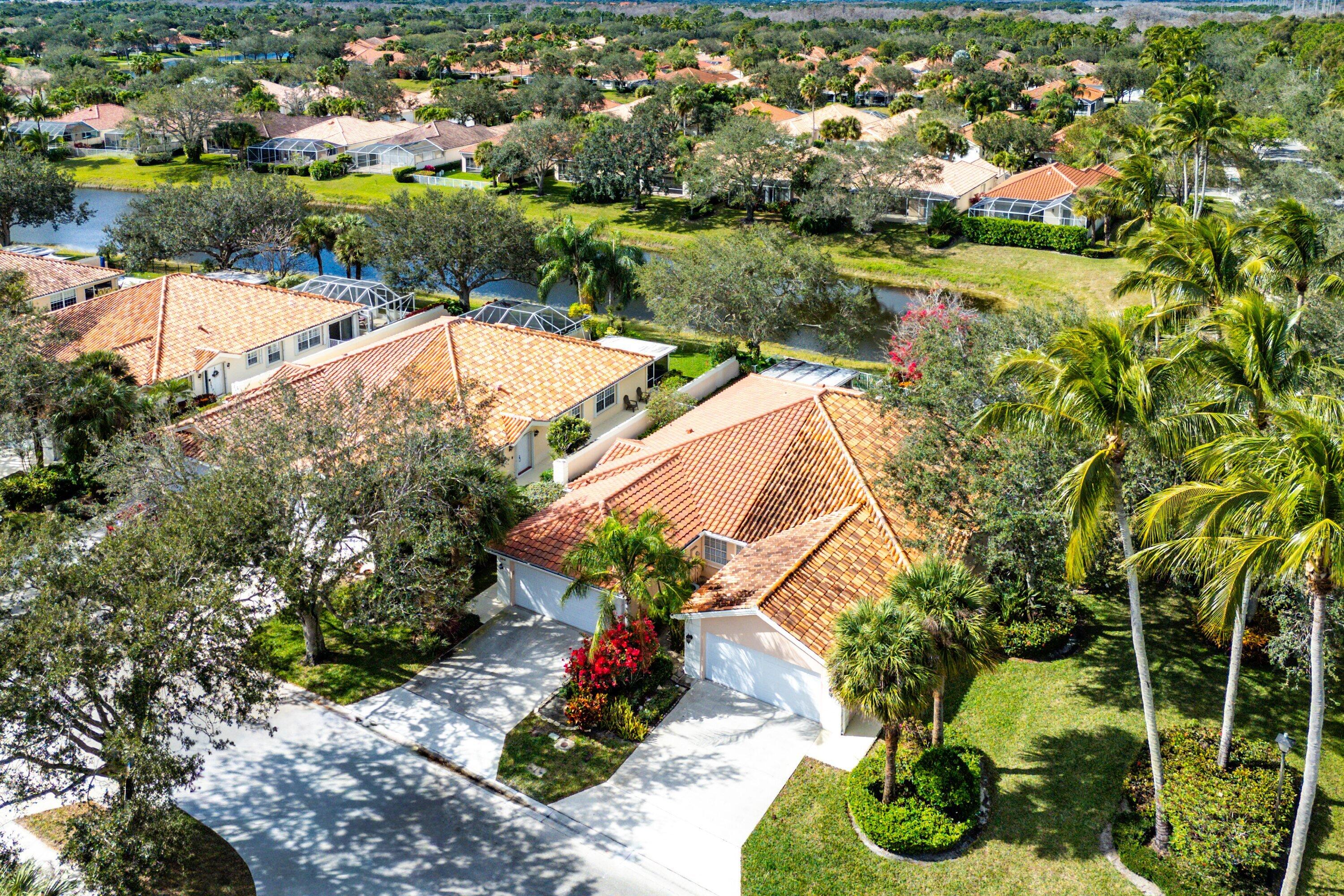 RIVERWALK 4 - Residential