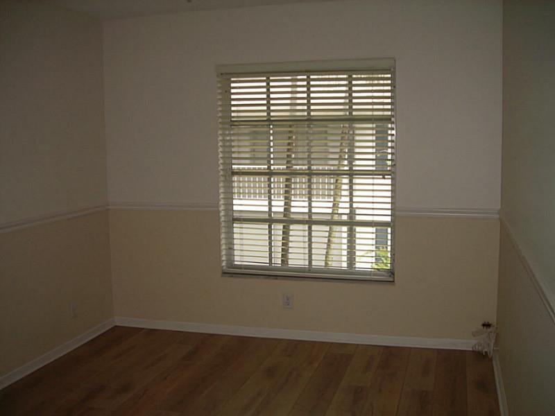 IMPERIAL POINT COLONNADES - Residential