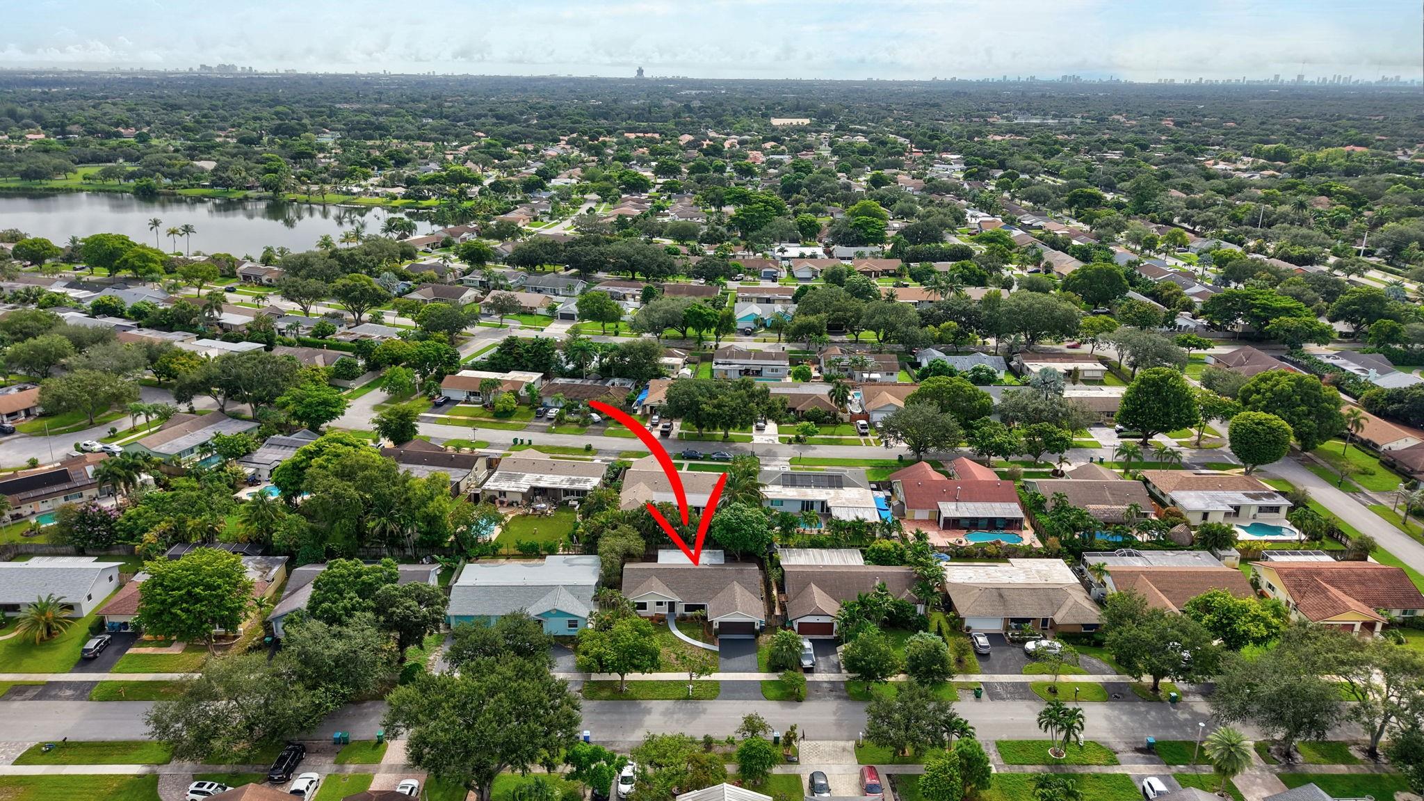 Flamingo Gardens-Black Ol - Residential