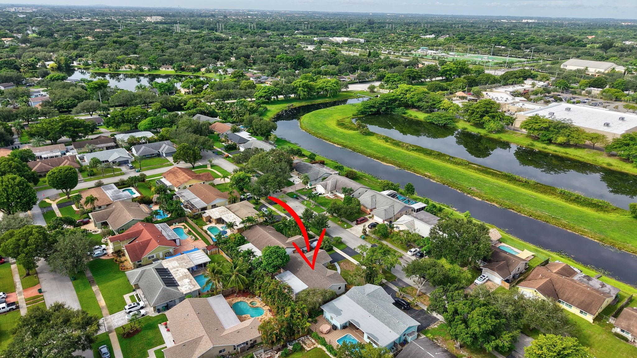 Flamingo Gardens-Black Ol - Residential