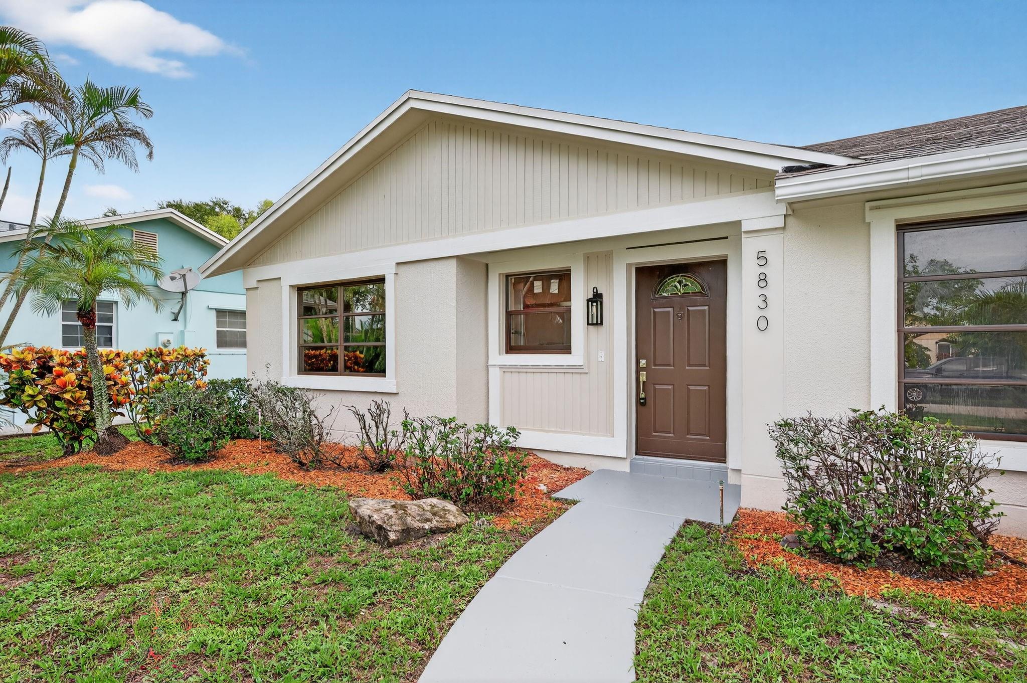 Flamingo Gardens-Black Ol - Residential