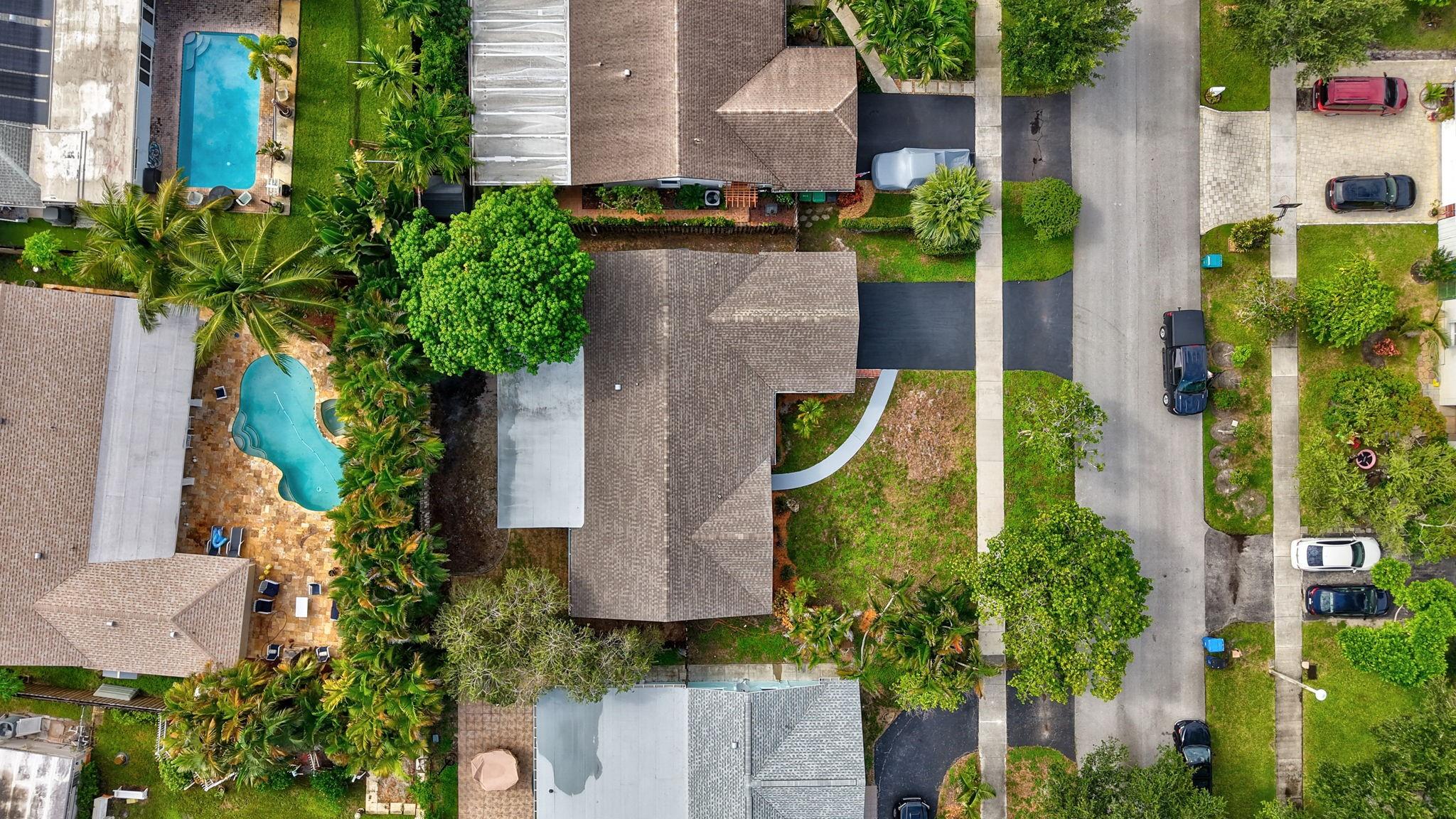 Flamingo Gardens-Black Ol - Residential
