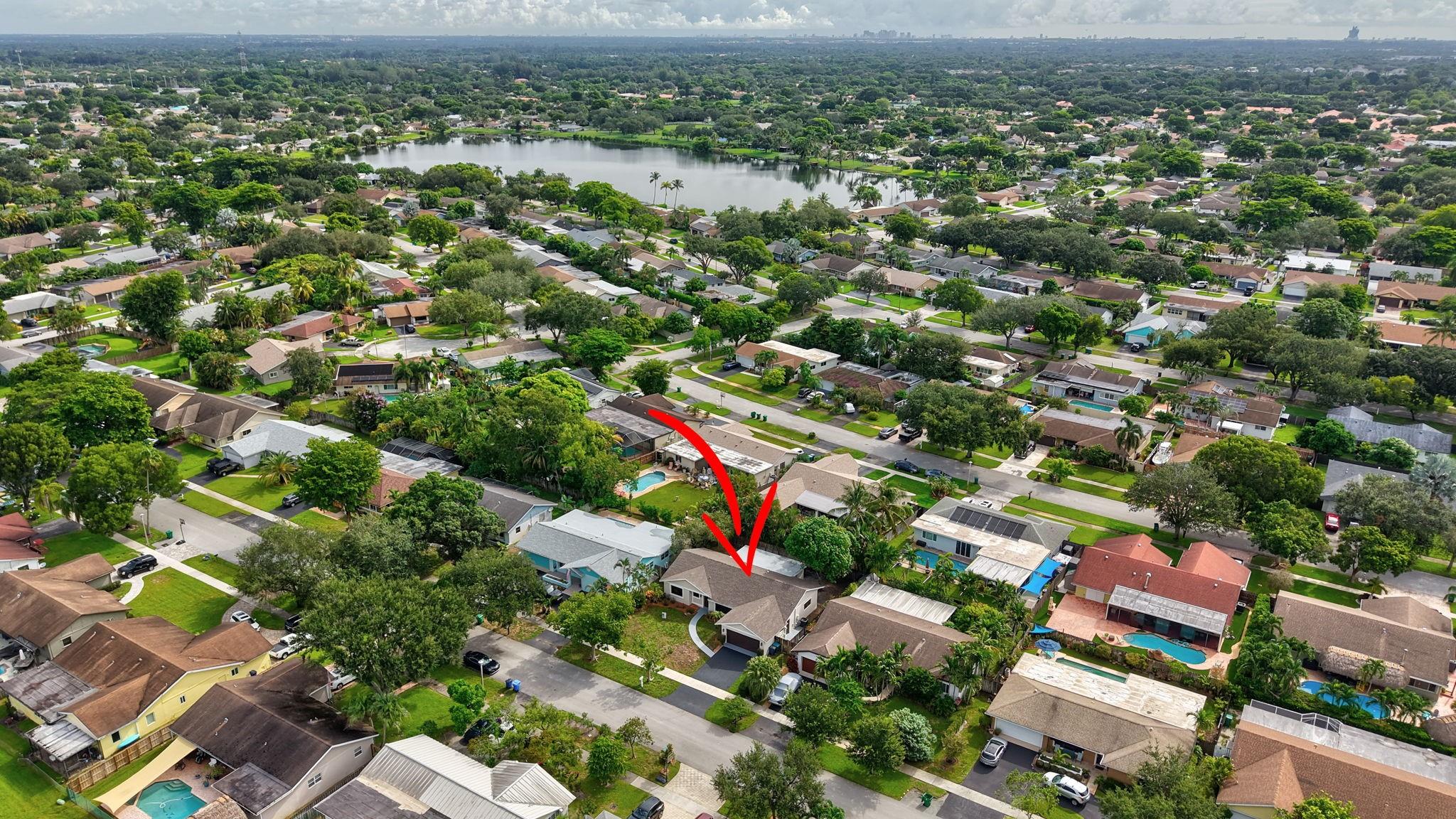 Flamingo Gardens-Black Ol - Residential