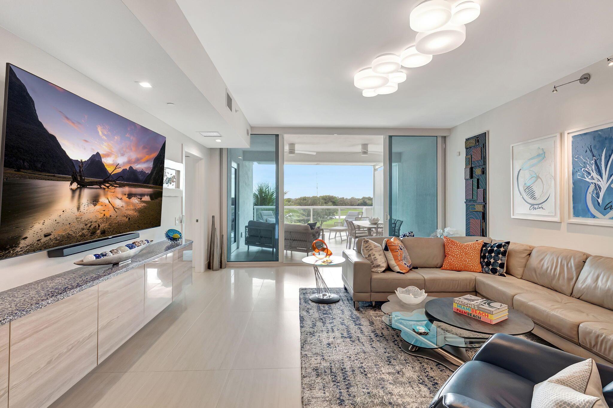 AKOYA BOCA WEST - Residential