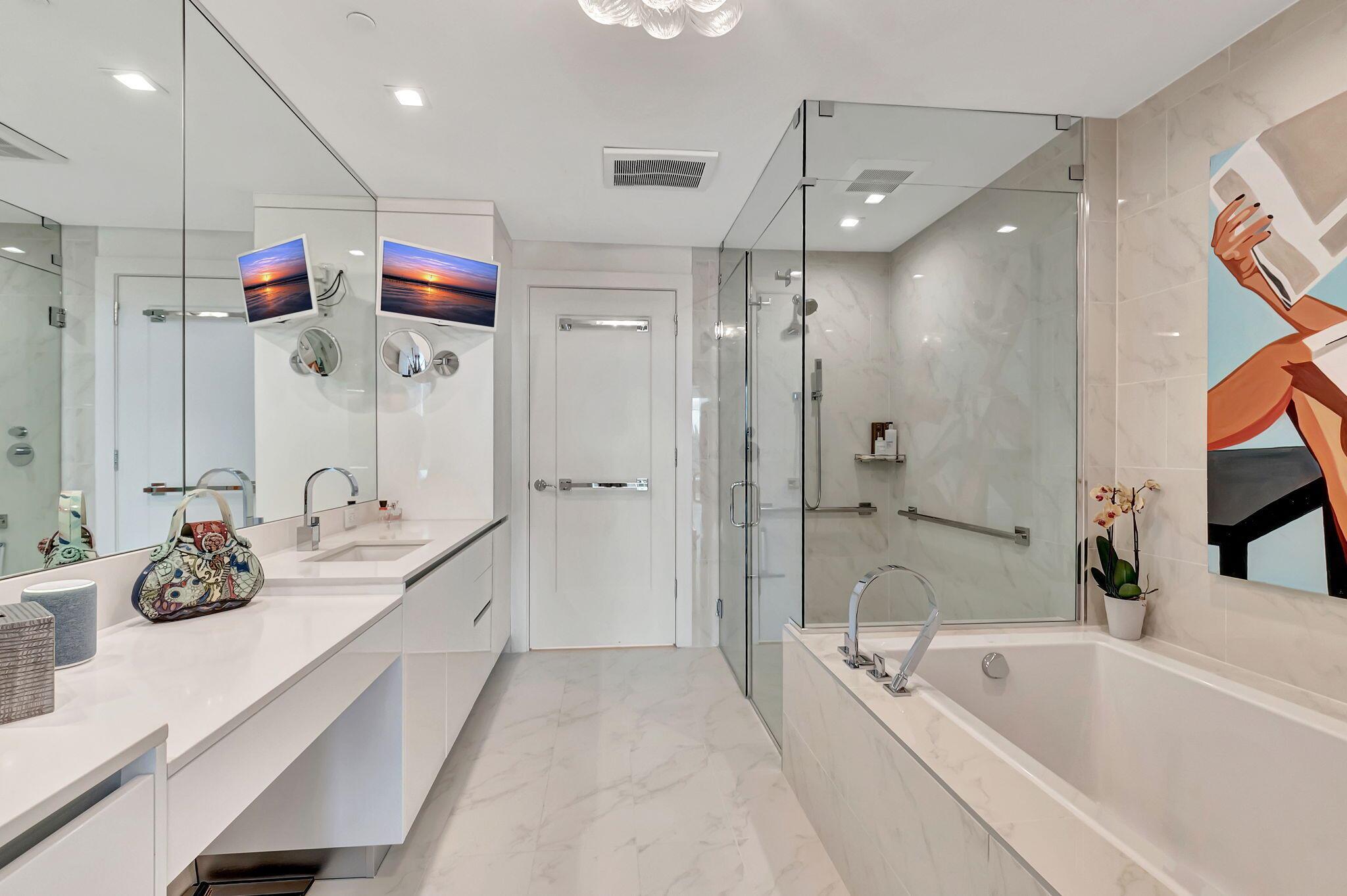 AKOYA BOCA WEST - Residential