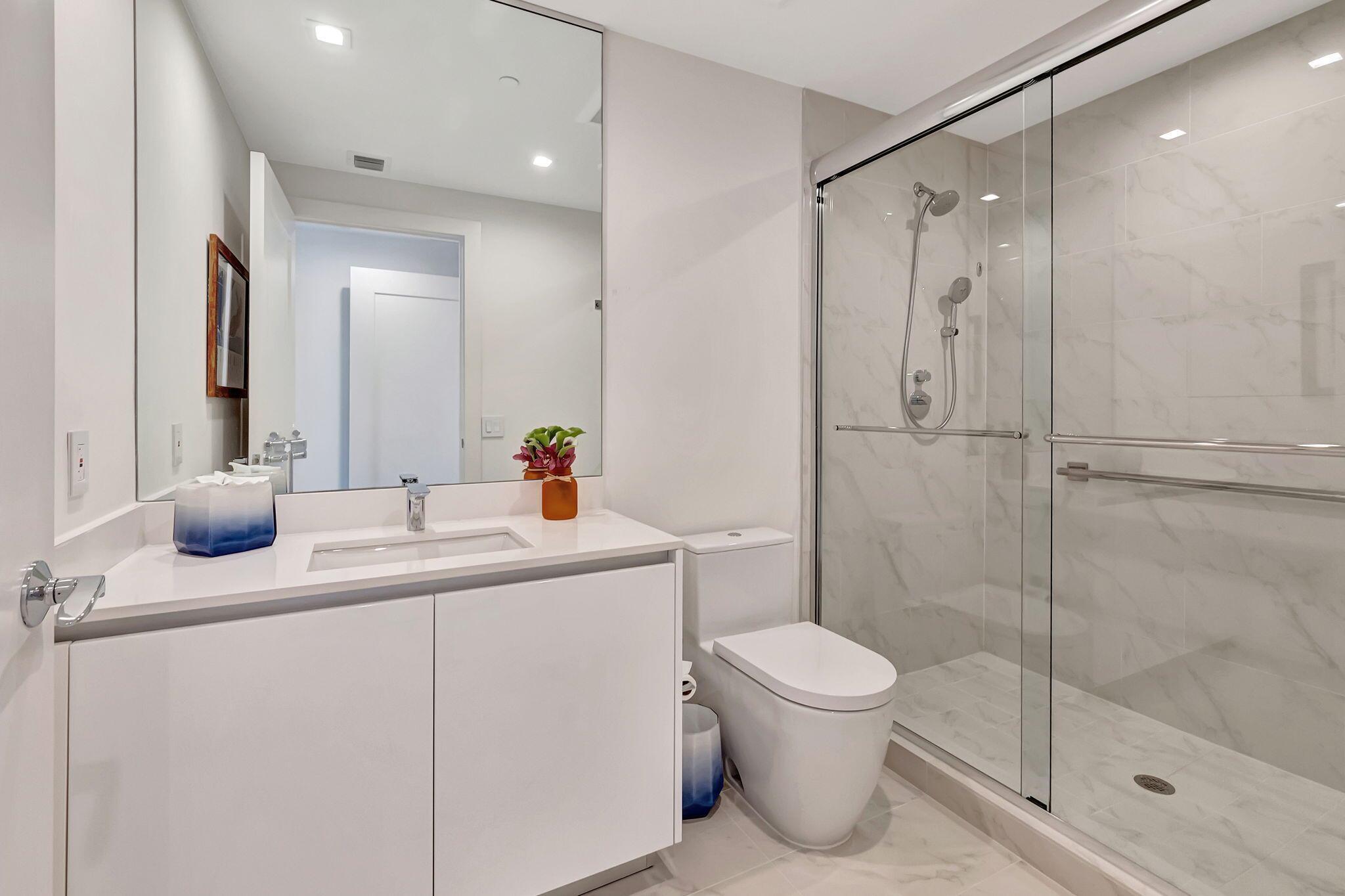 AKOYA BOCA WEST - Residential