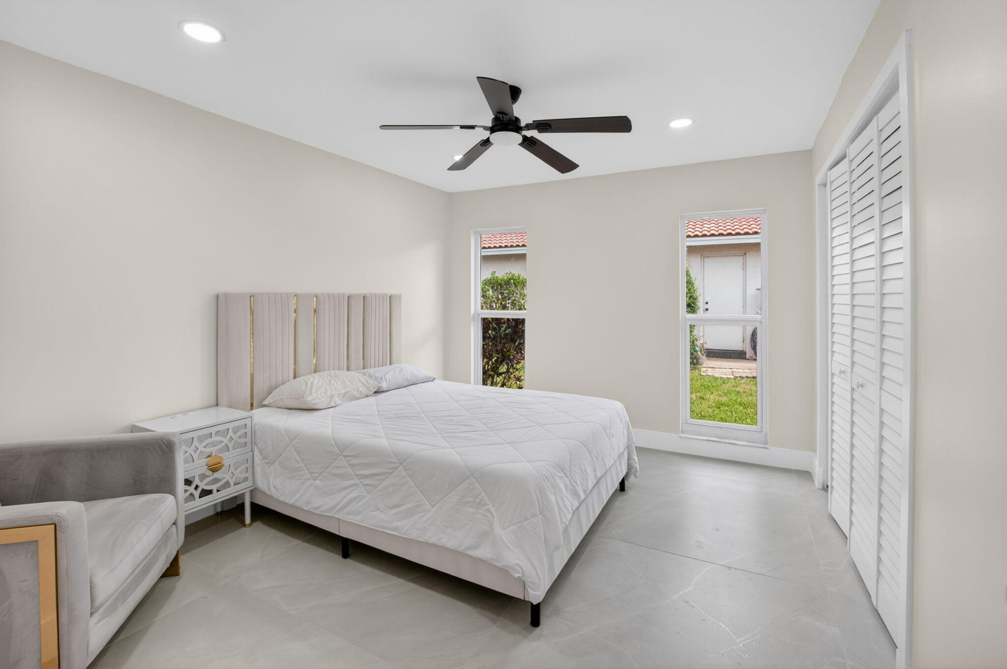 BOCA GREENS 2 - Residential
