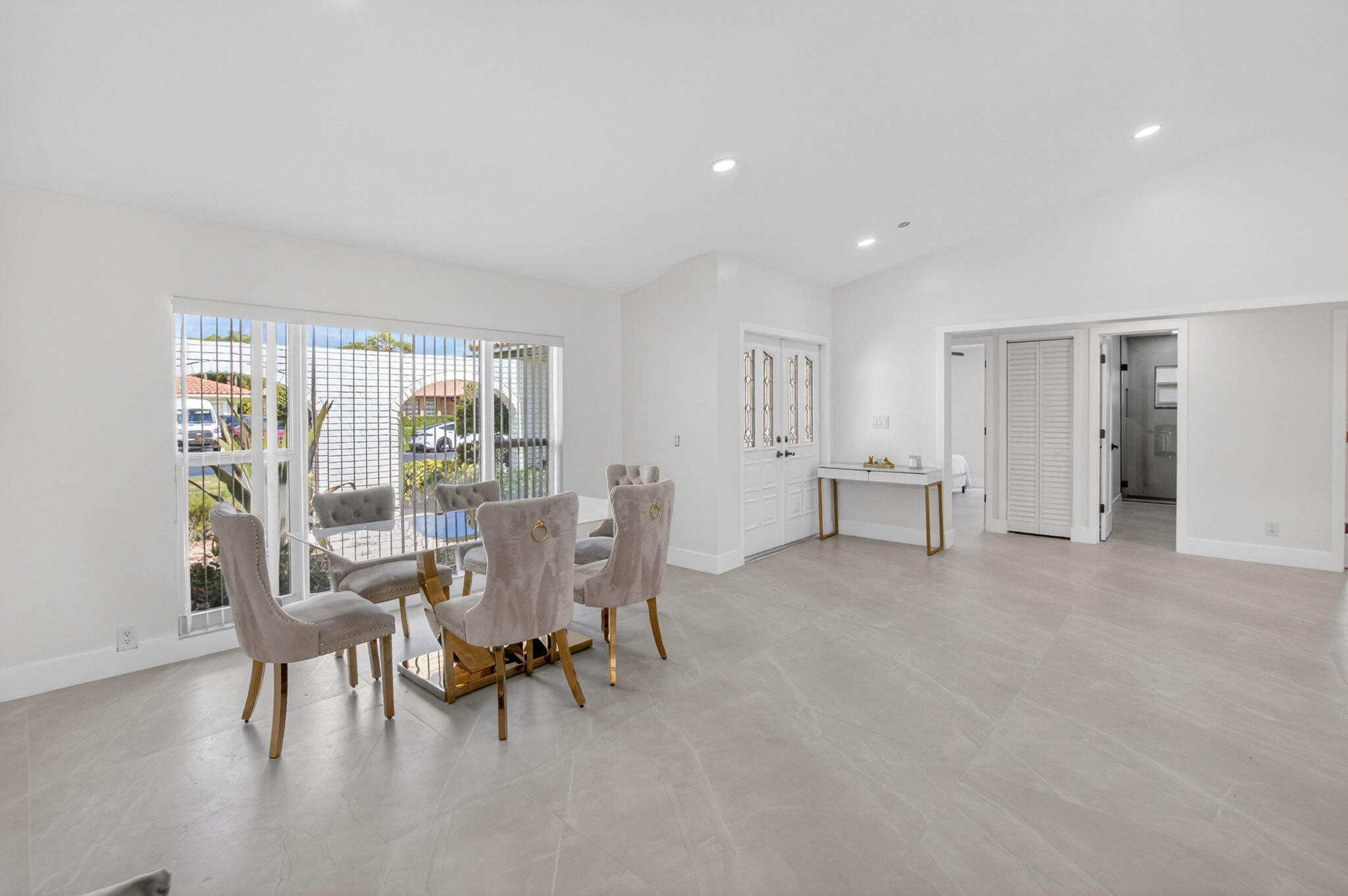 BOCA GREENS 2 - Residential
