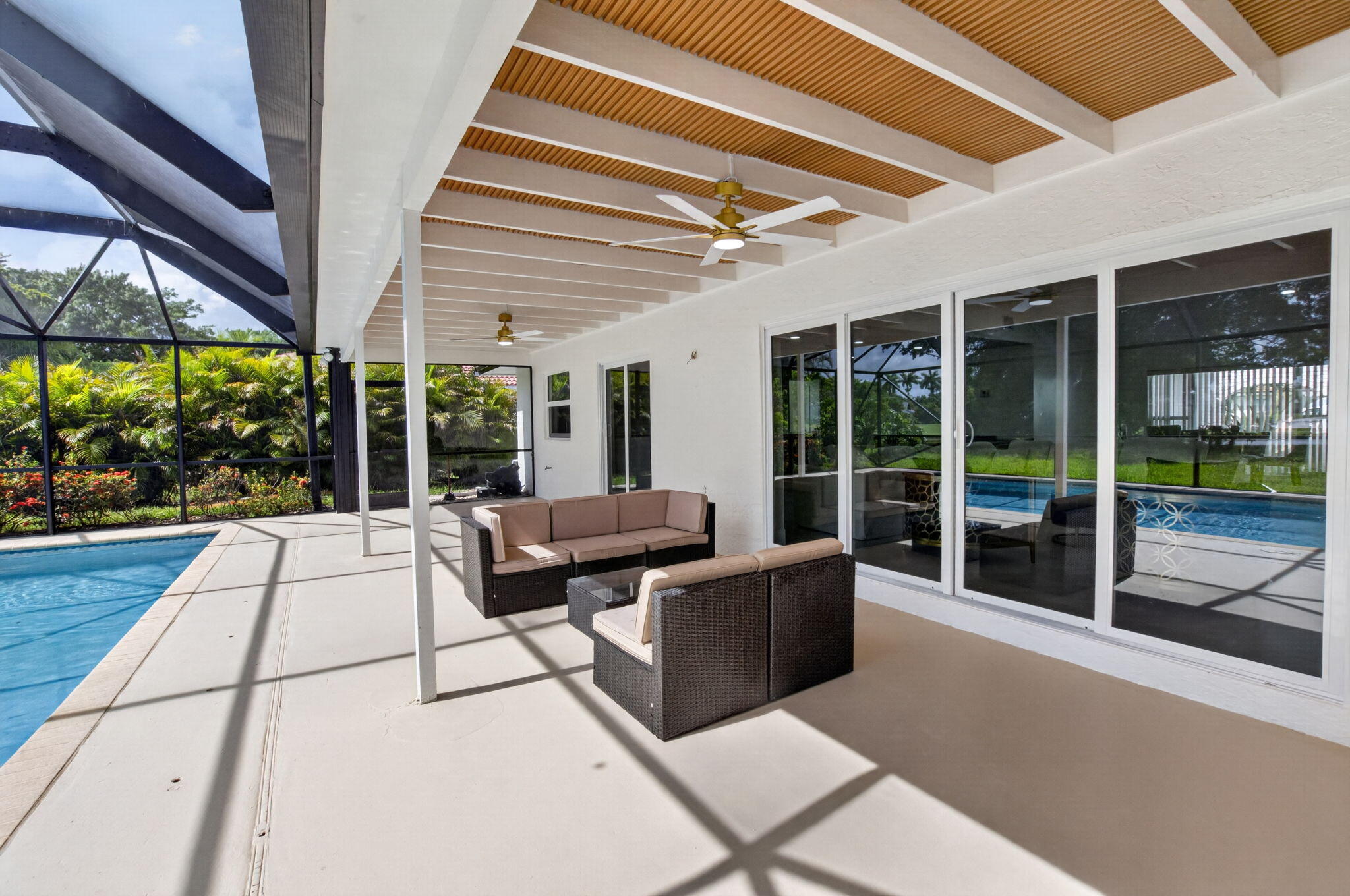 BOCA GREENS 2 - Residential