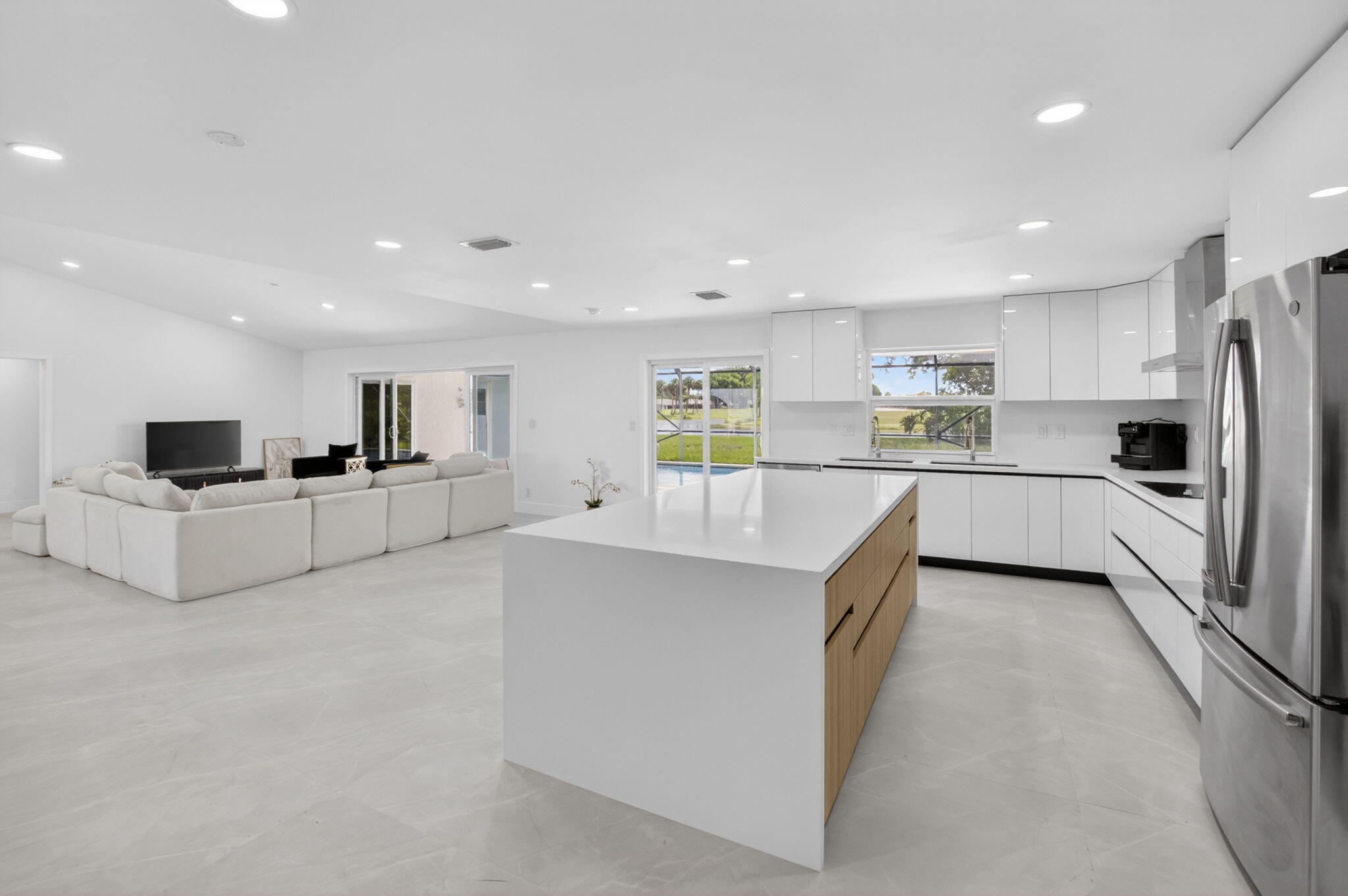 BOCA GREENS 2 - Residential