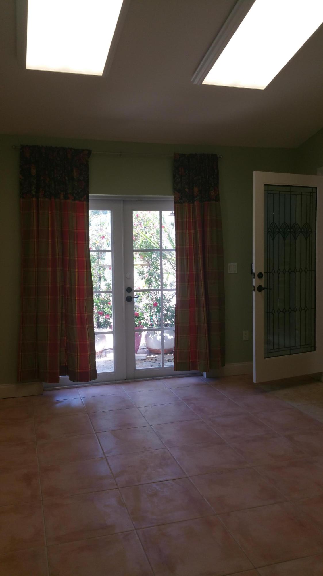 DEL IDA PARK - Residential Lease