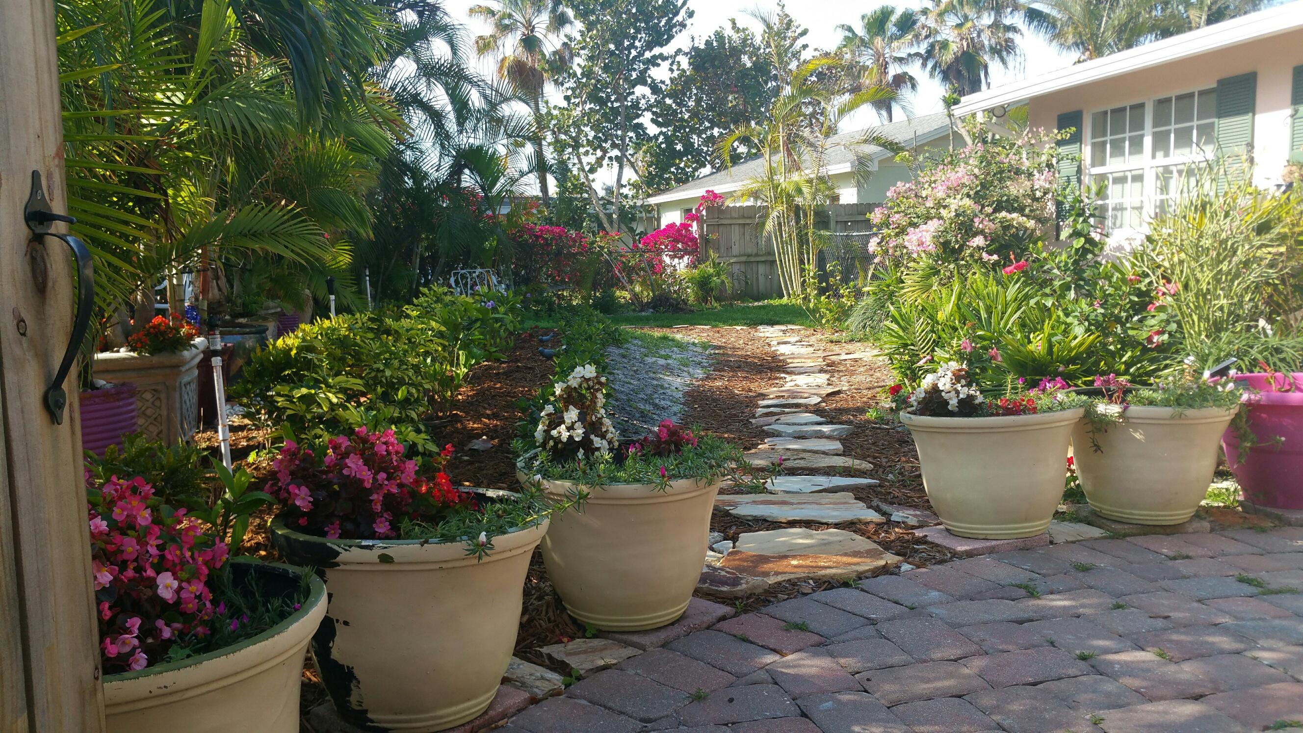 DEL IDA PARK - Residential Lease