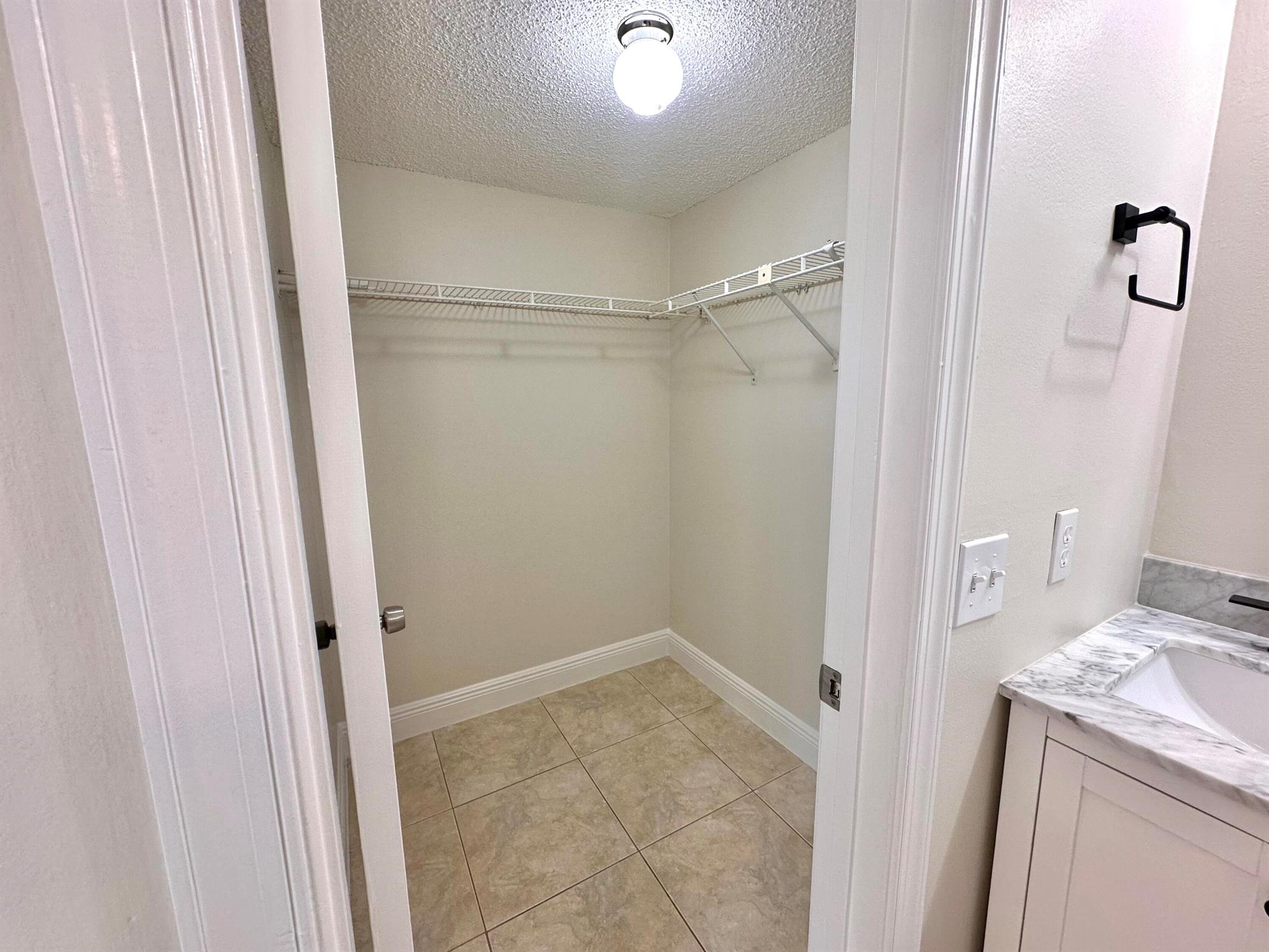 SHERWOOD VILLAGE CONDO - Residential