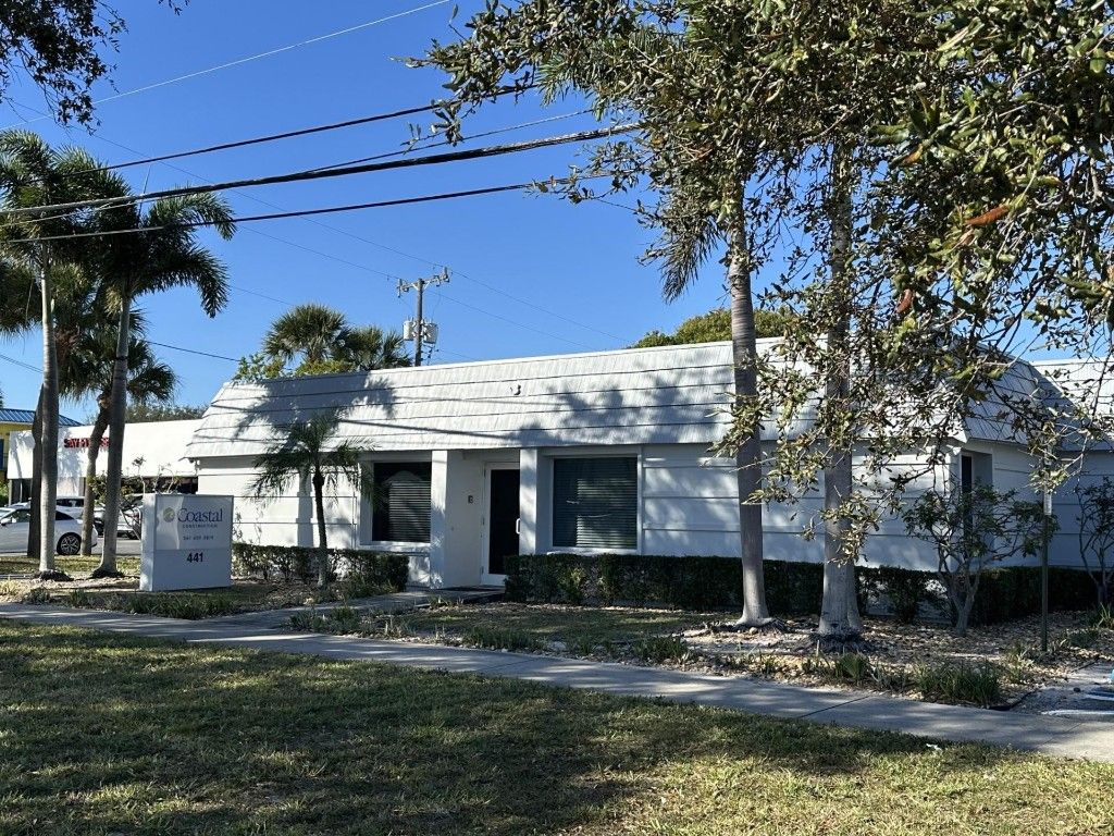 Photo of 441 S Federal Highway, Deerfield Beach, FL 33441 (MLS # F10549054)