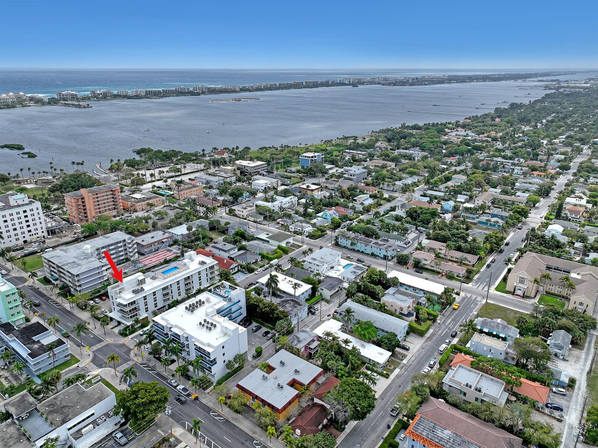 117 Lake Avenue 401