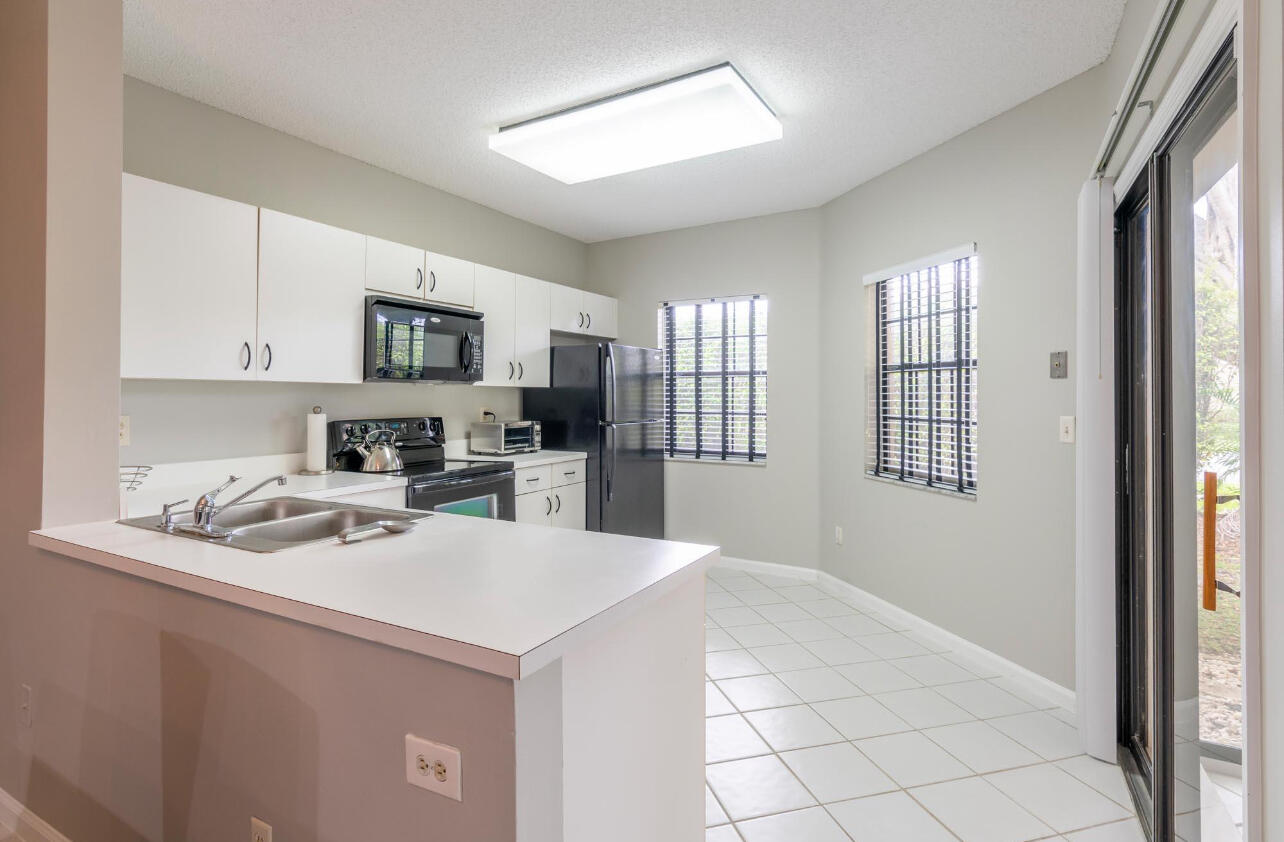 MONTEGO BAY AT BOCA POINTE CONDO - Residential