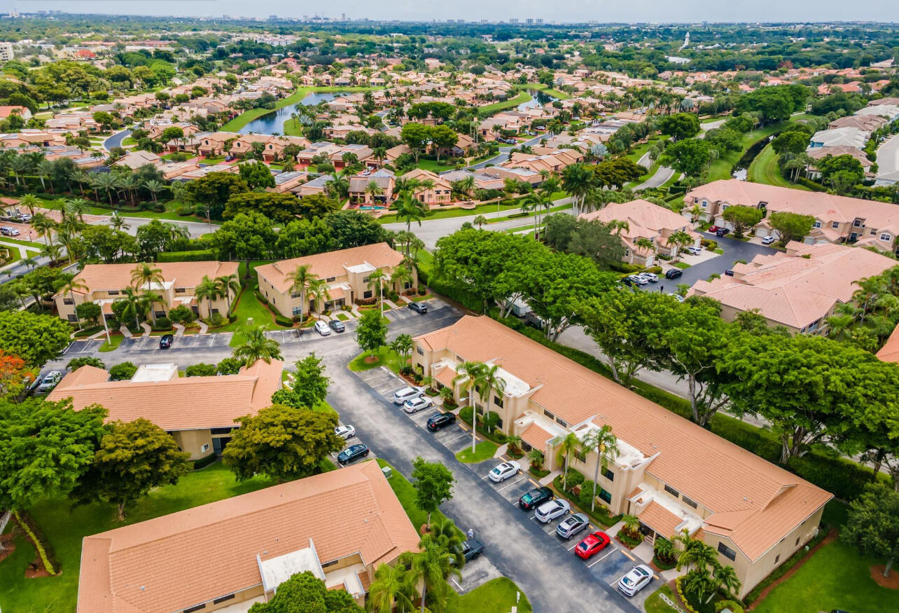 MONTEGO BAY AT BOCA POINTE CONDO - Residential