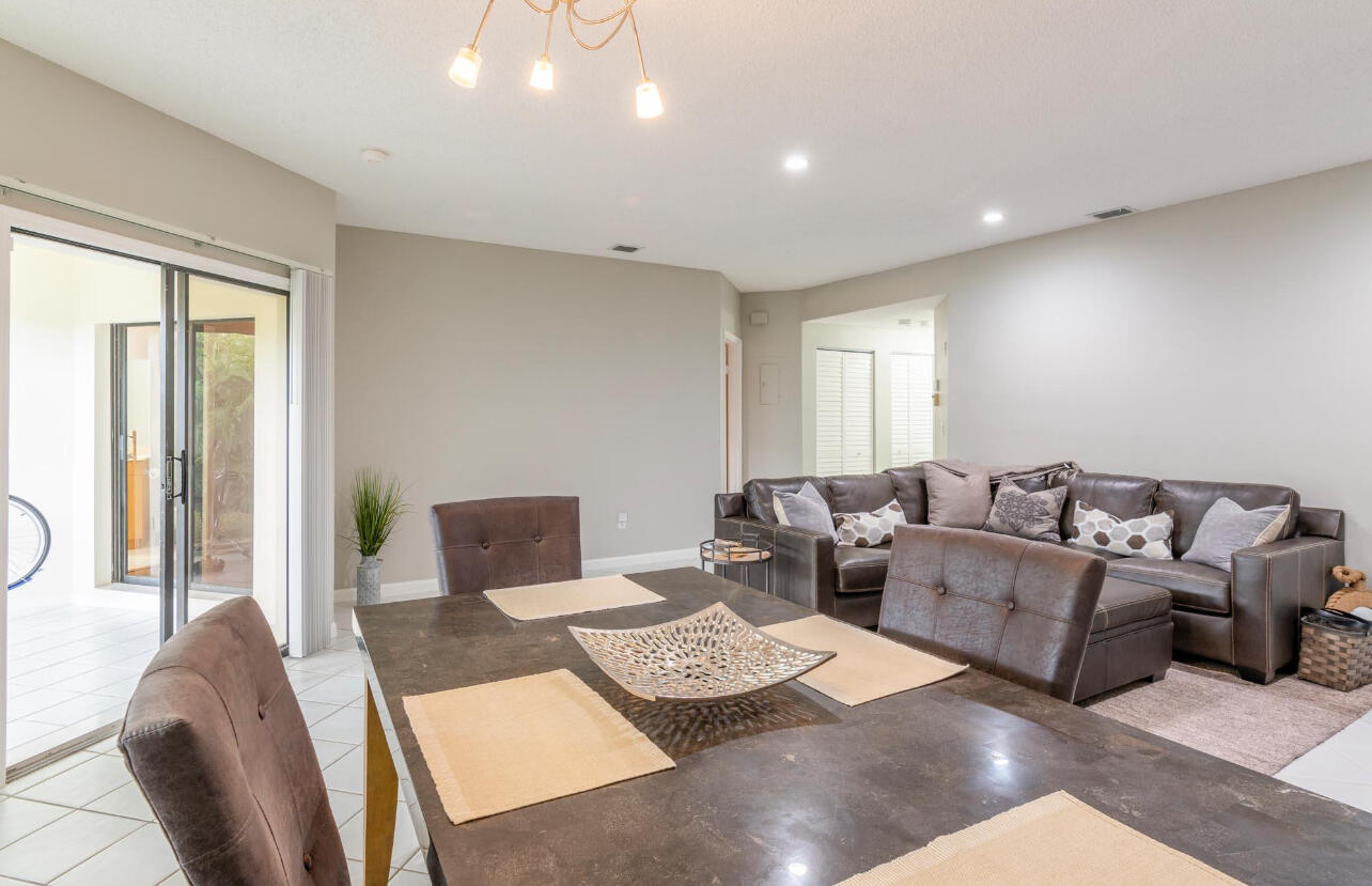 MONTEGO BAY AT BOCA POINTE CONDO - Residential