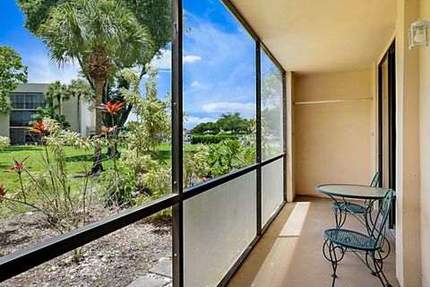 Tiny photo for 5160 Las Verdes Circle #117, Delray Beach, FL 33484 (MLS # B26021736)
