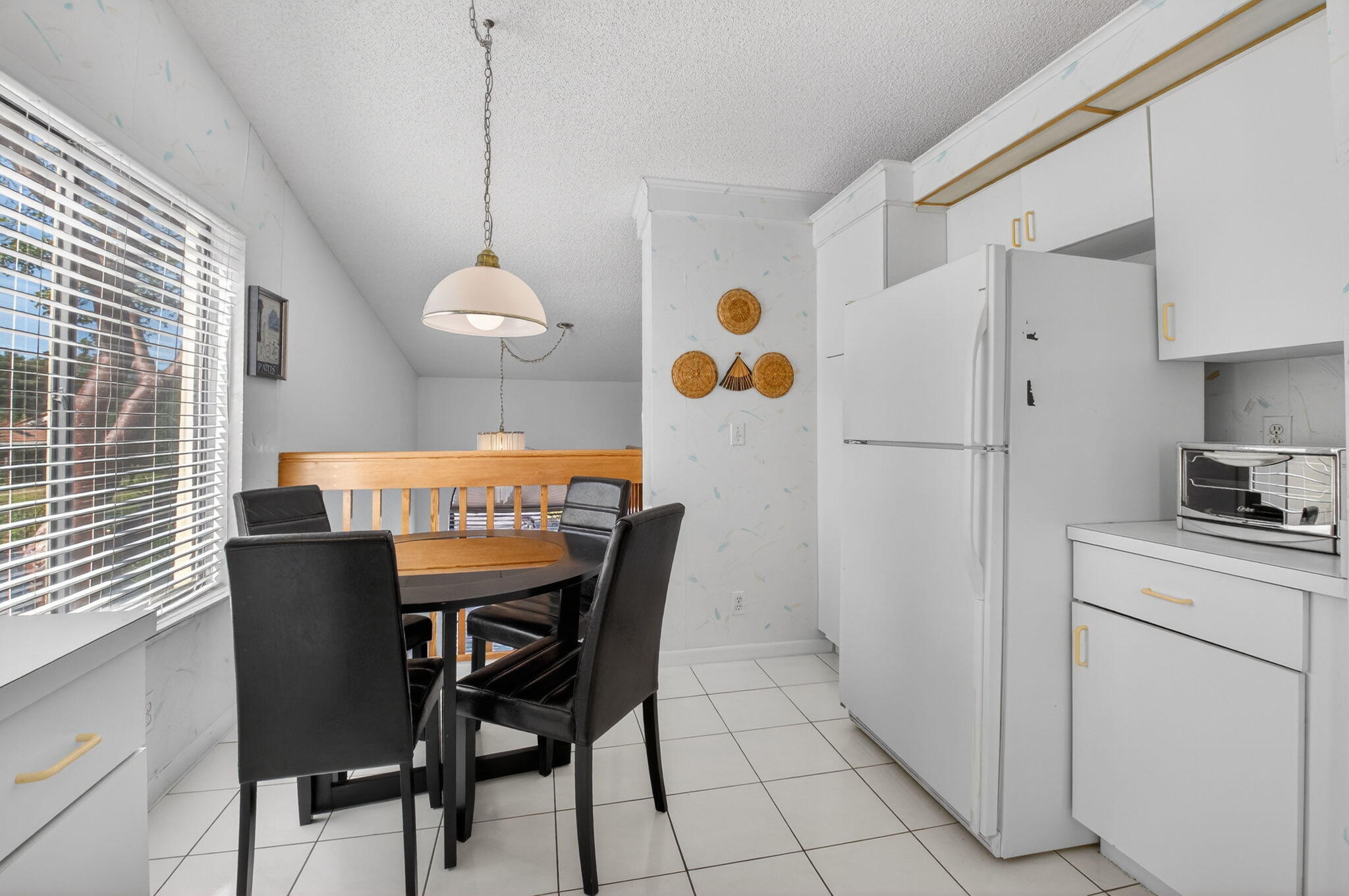 Palm Chase Lakes - Residential