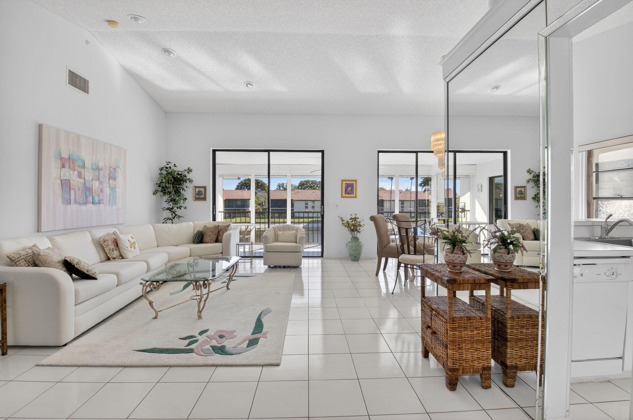 Palm Chase Lakes - Residential