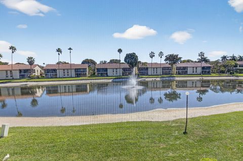 10279 N Circle Lake Drive 202 Boynton Beach FL 33437