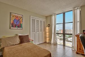 GALT OCEAN TERRACE CONDO - Residential Lease