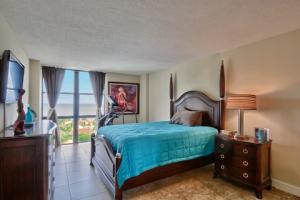 GALT OCEAN TERRACE CONDO - Residential Lease