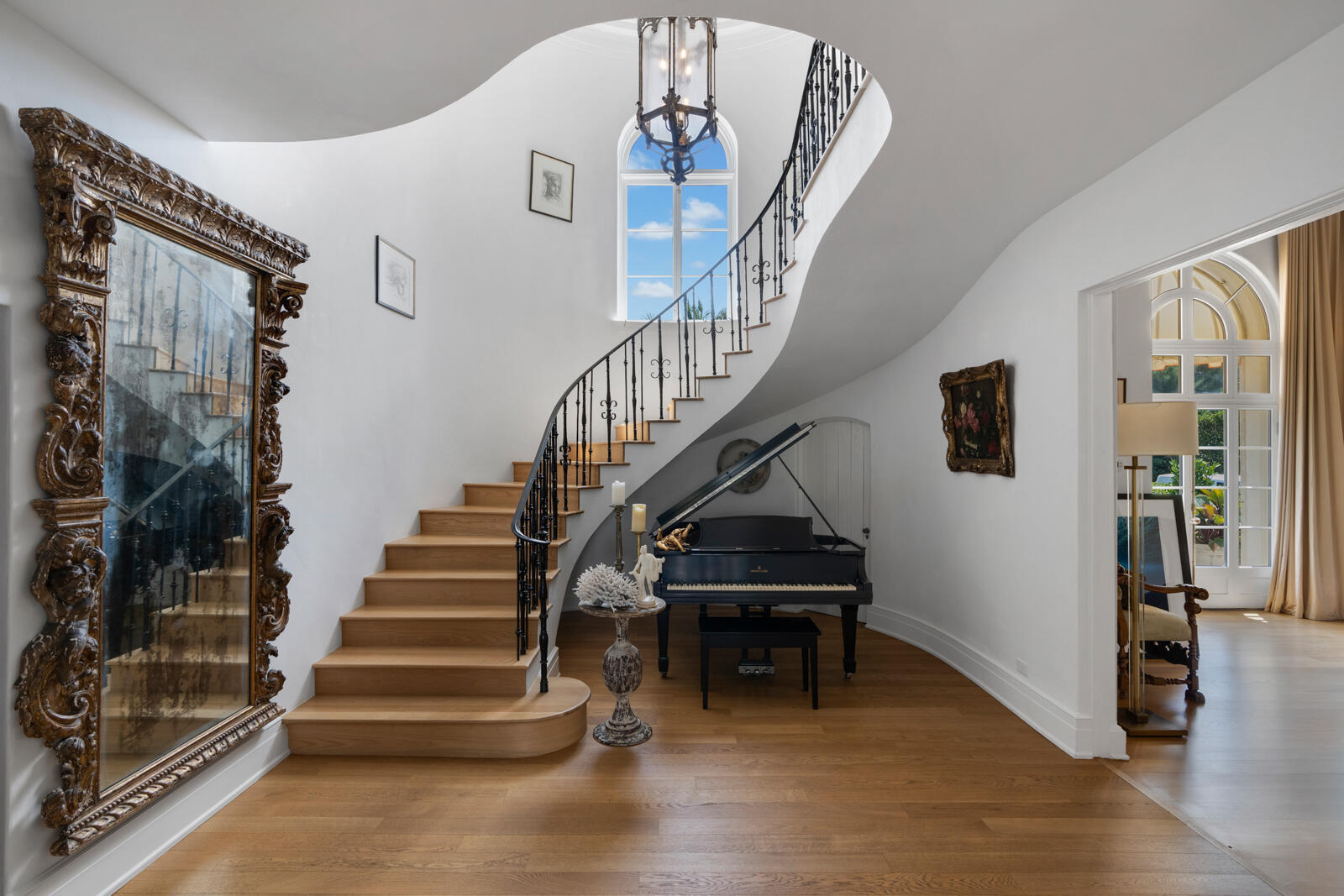 Tropical Isle - Residential