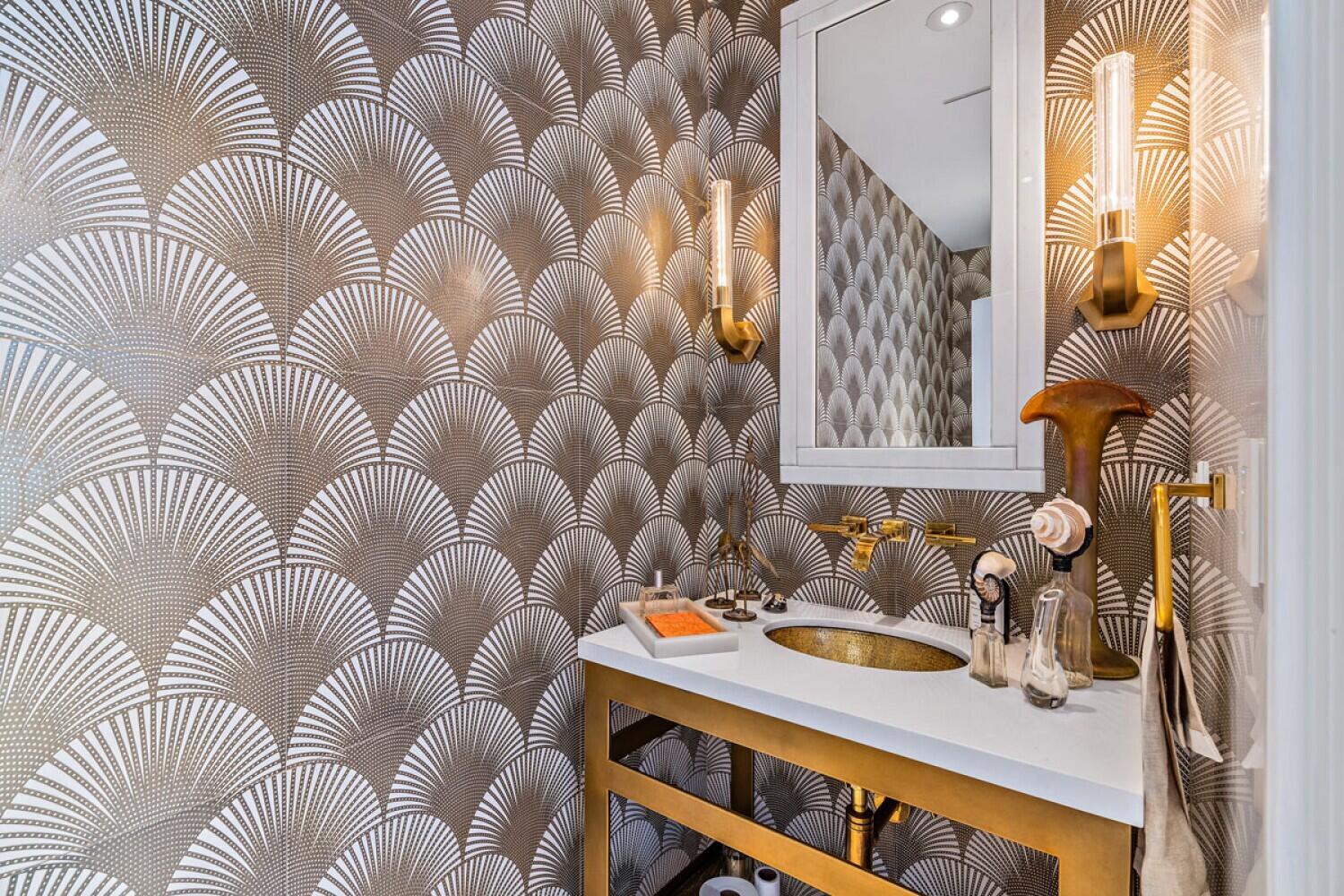 Tropical Isle - Residential