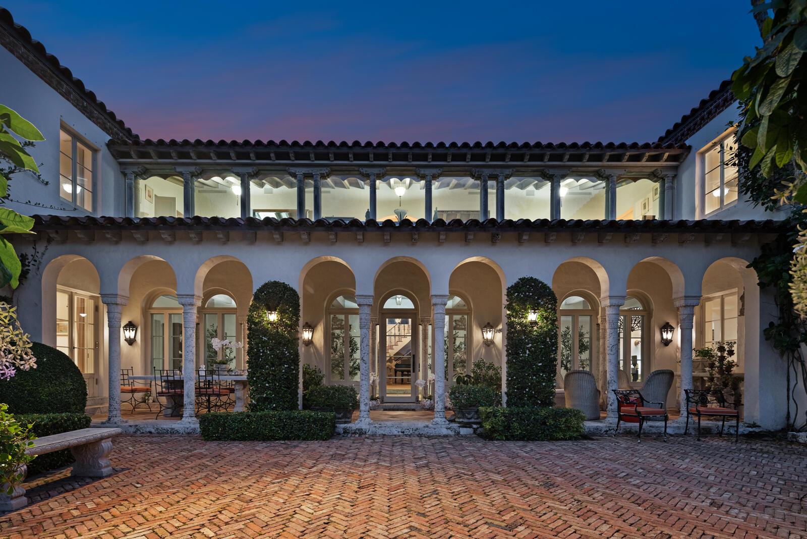 Tropical Isle - Residential