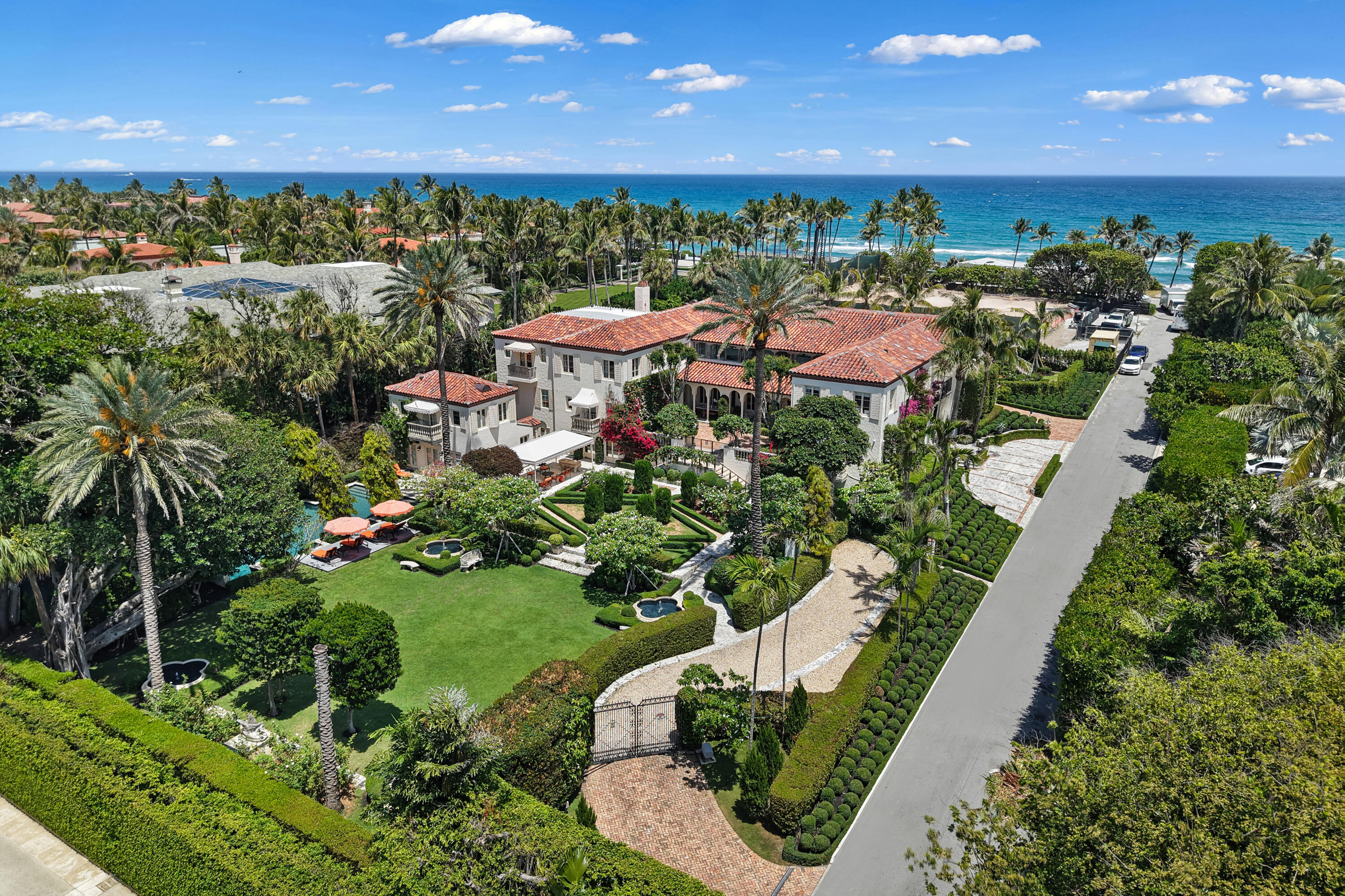 Tropical Isle - Residential