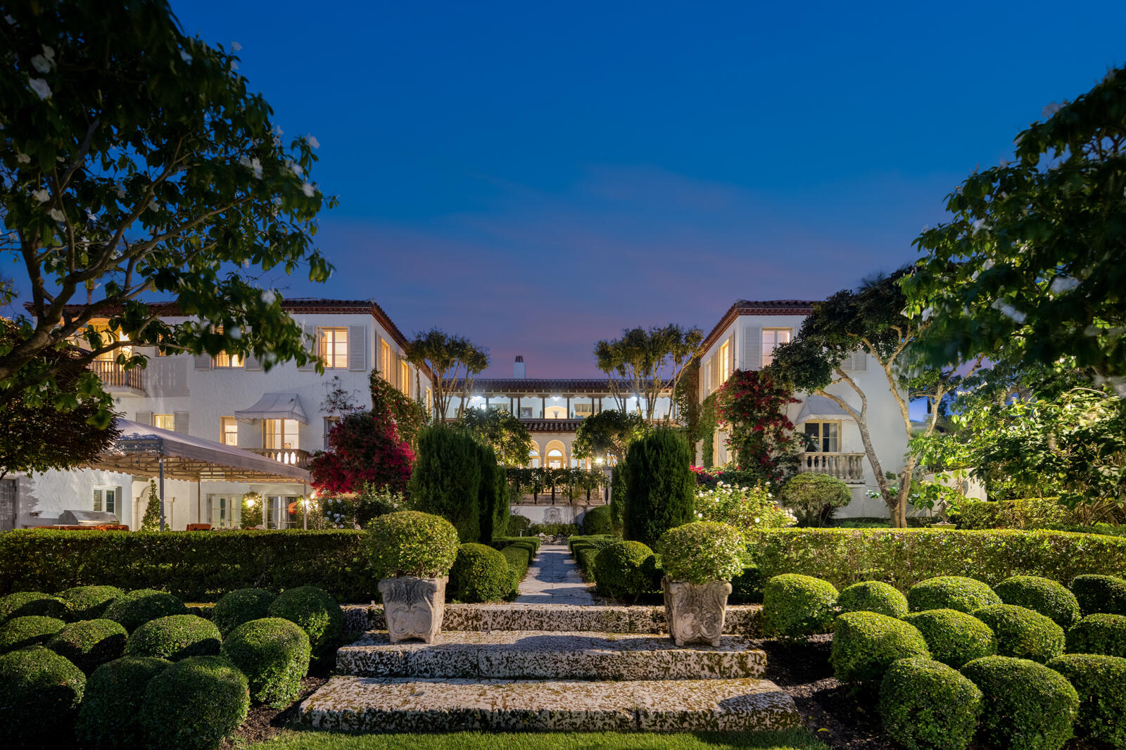 Tropical Isle - Residential