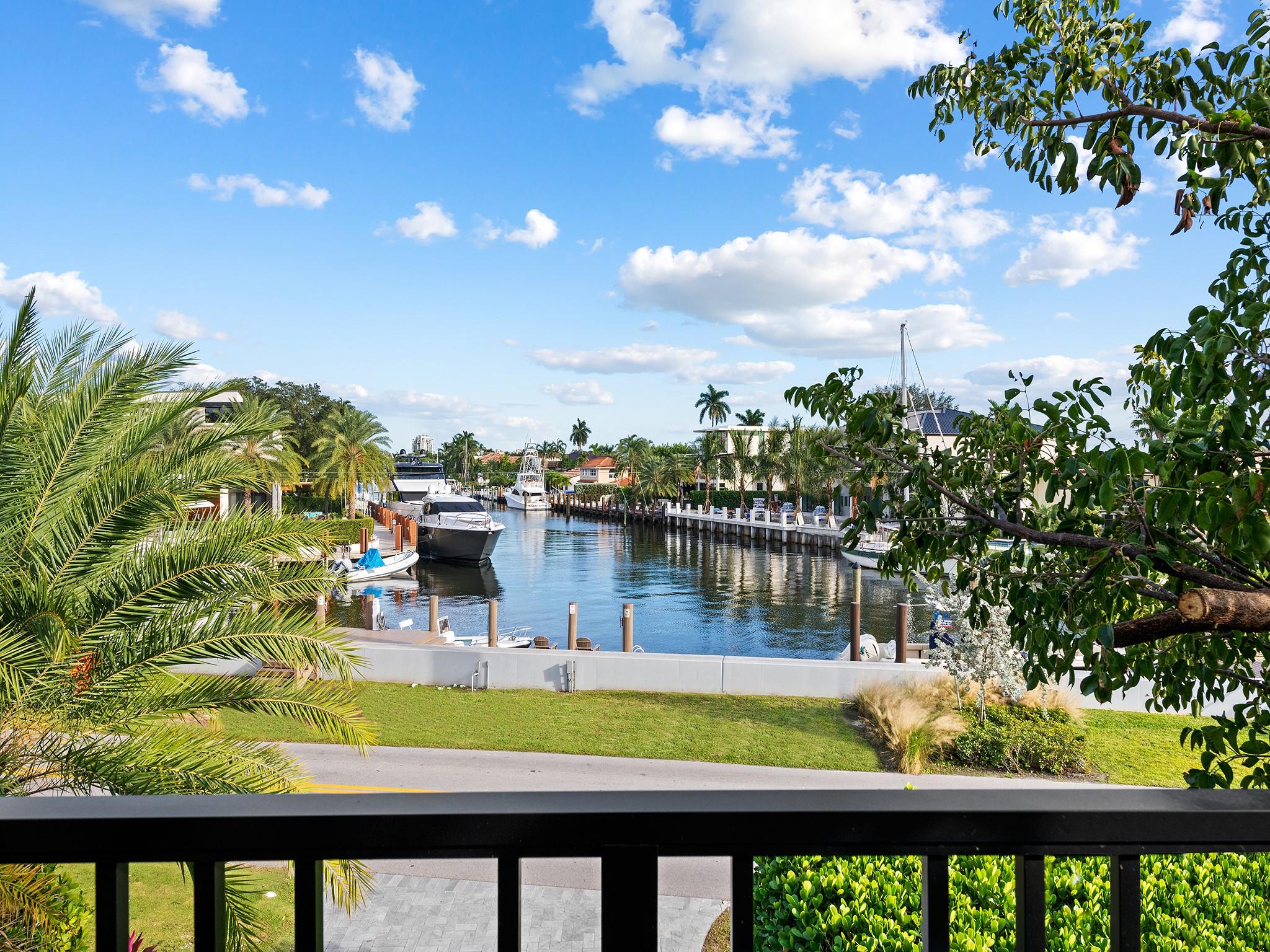 Rio Vista Isles - Residential