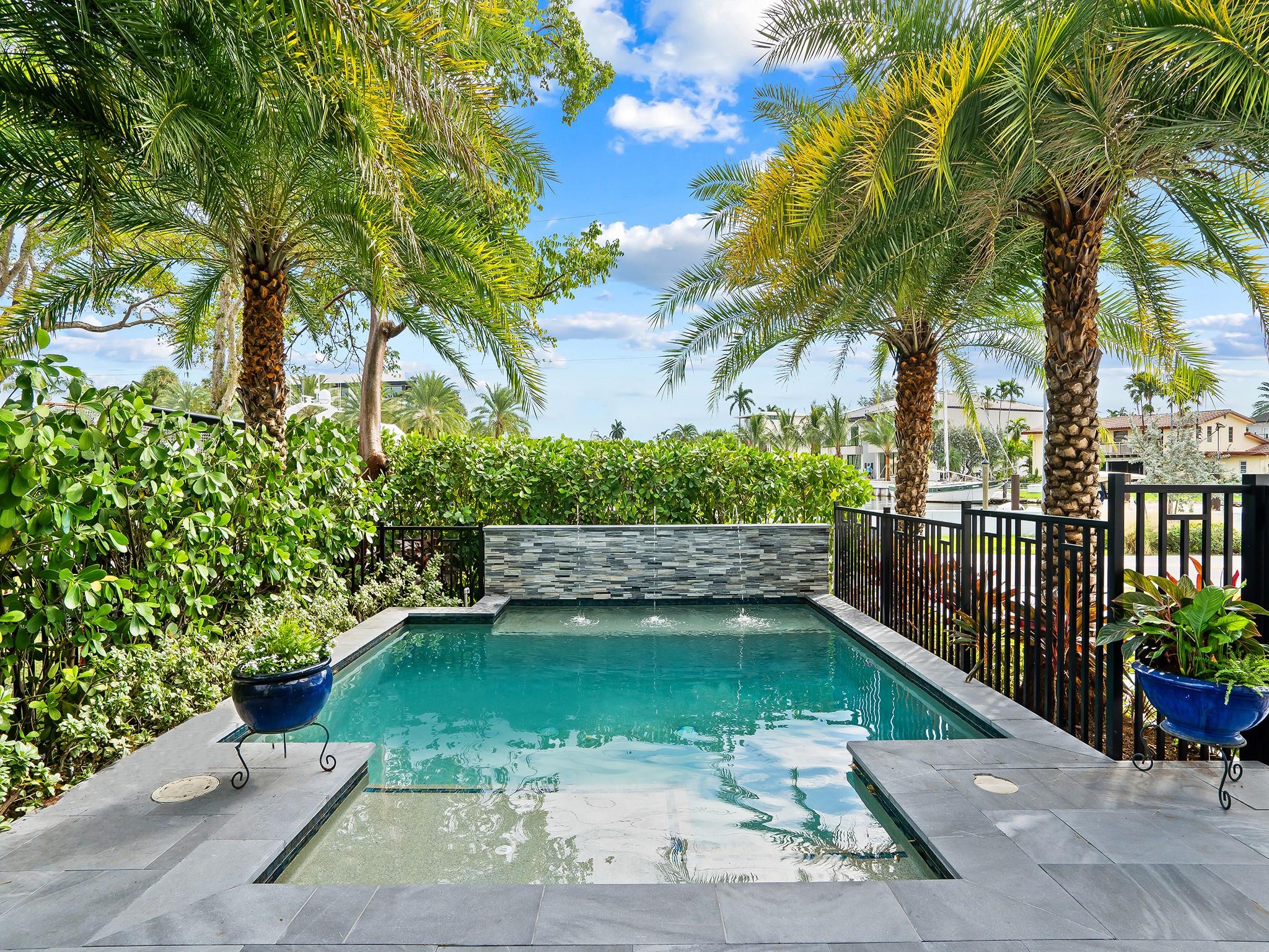 Rio Vista Isles - Residential