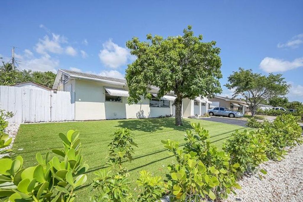 Photo of 1308 S Congress Avenue, Delray Beach, FL 33445 (MLS # R11148002)