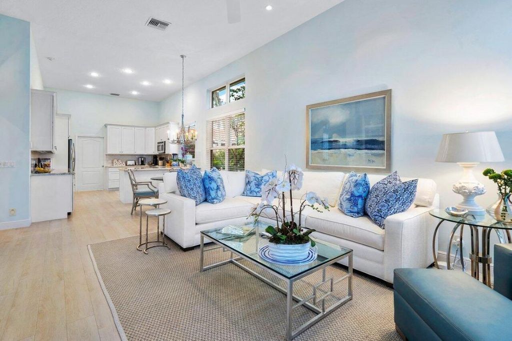 Photo of 415 Eagleton Cove Way, Palm Beach Gardens, FL 33418 (MLS # R10947836)