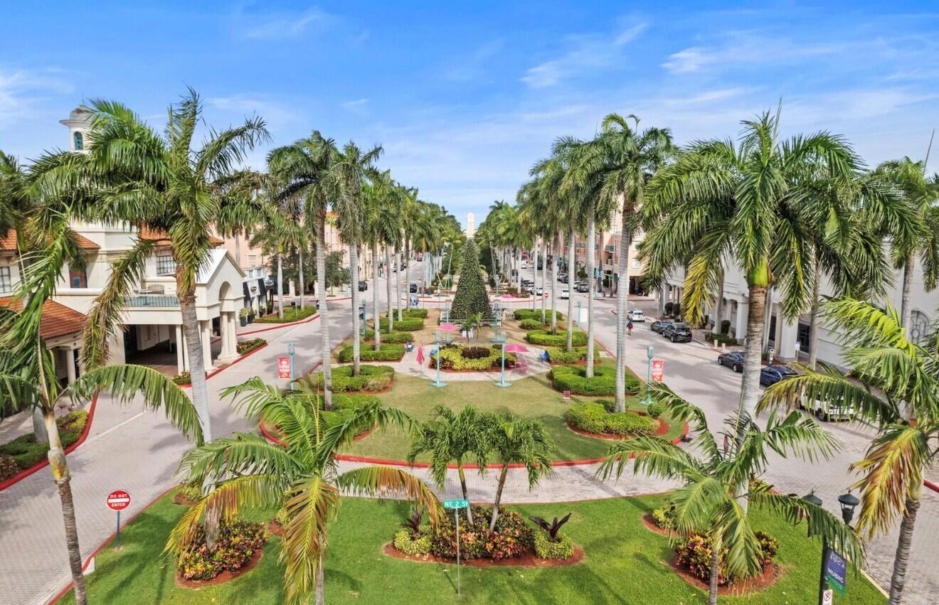 BOCA PALMS CONDO I THRU IV - Residential