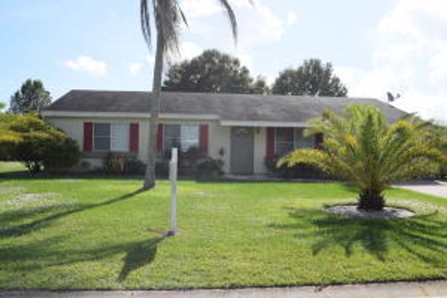 Updated, charming 3 bedroom, 2 bathroom, 1-car garage home in South Port. Newer carpet & paint. Open kitchen with wood cabinets. Screened patio. Nicely landscaped & ready for a new tenant. No pets or smoking! Close to US1 and St. Lucie Hospital. Minutes from the mall, restaurants, & downtown Jensen Beach.