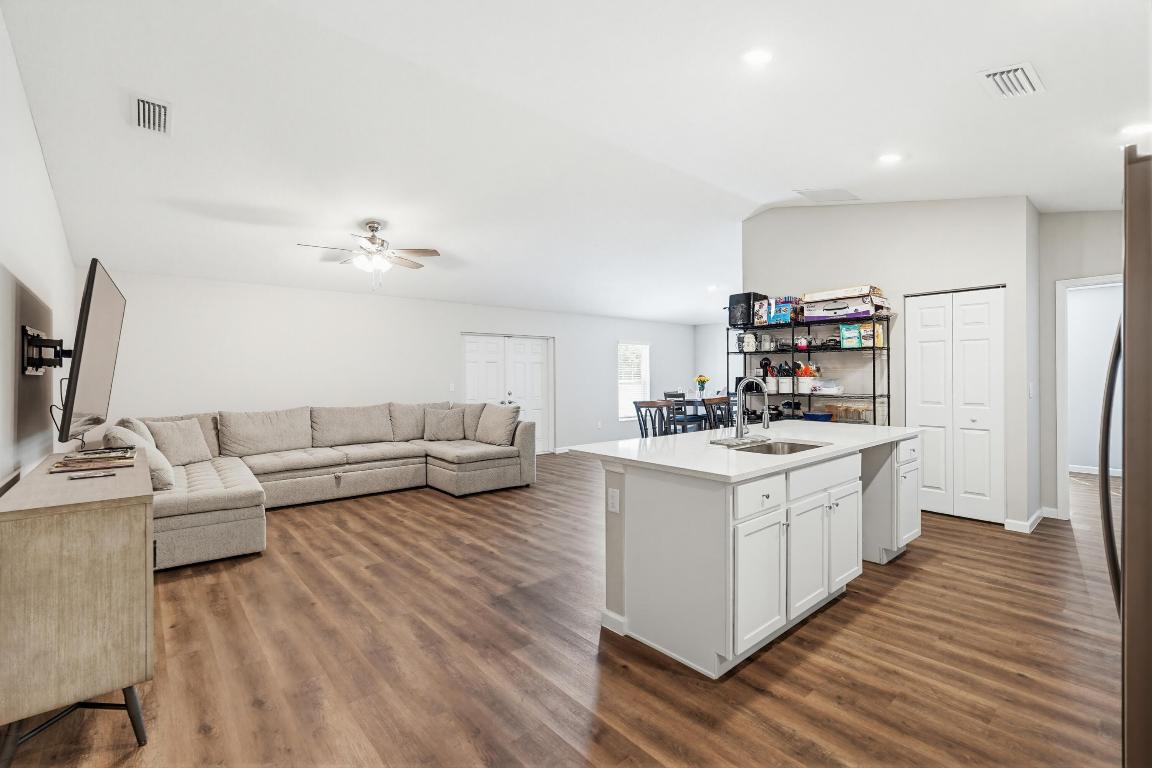 PORT ST LUCIE SECTION 25 - Residential