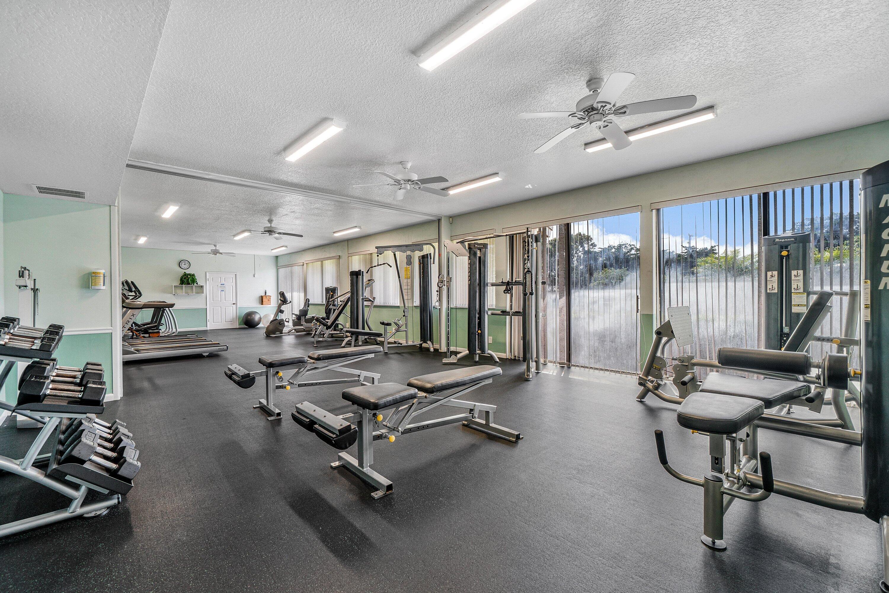 COCO WOOD LAKES - Residential