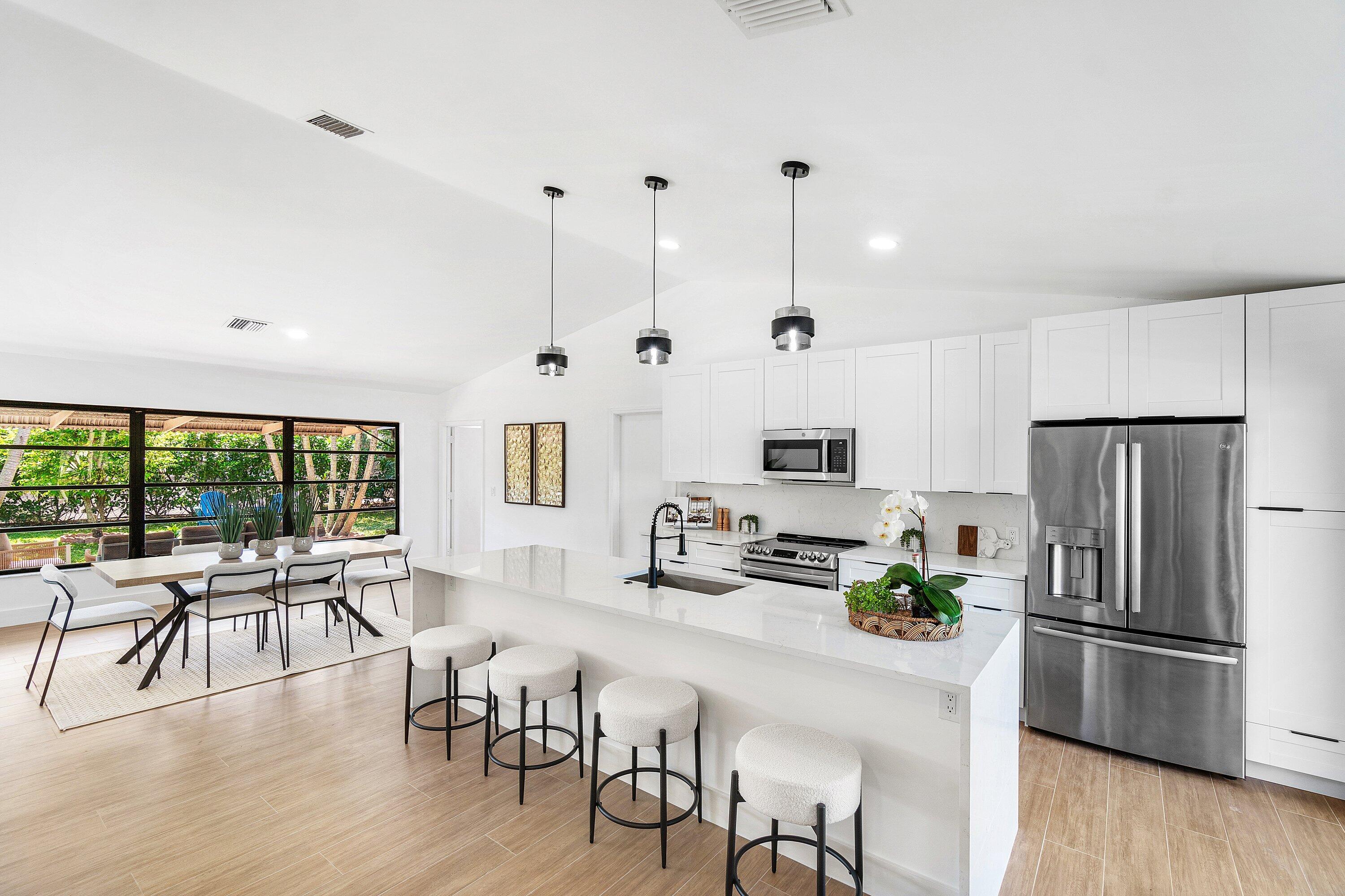 14888 Sunnyview Lane