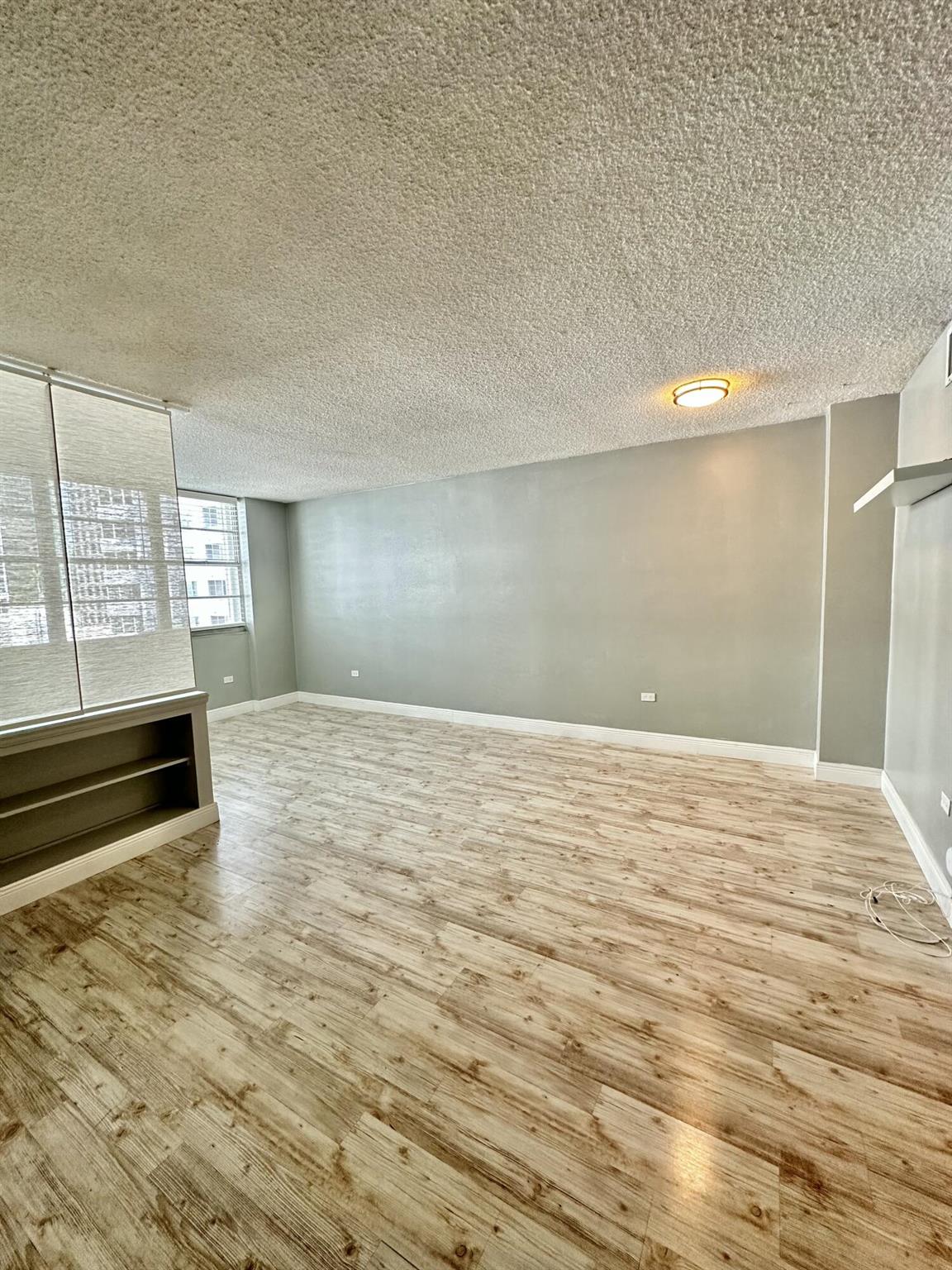 905 Brickell Bay Drive 1223