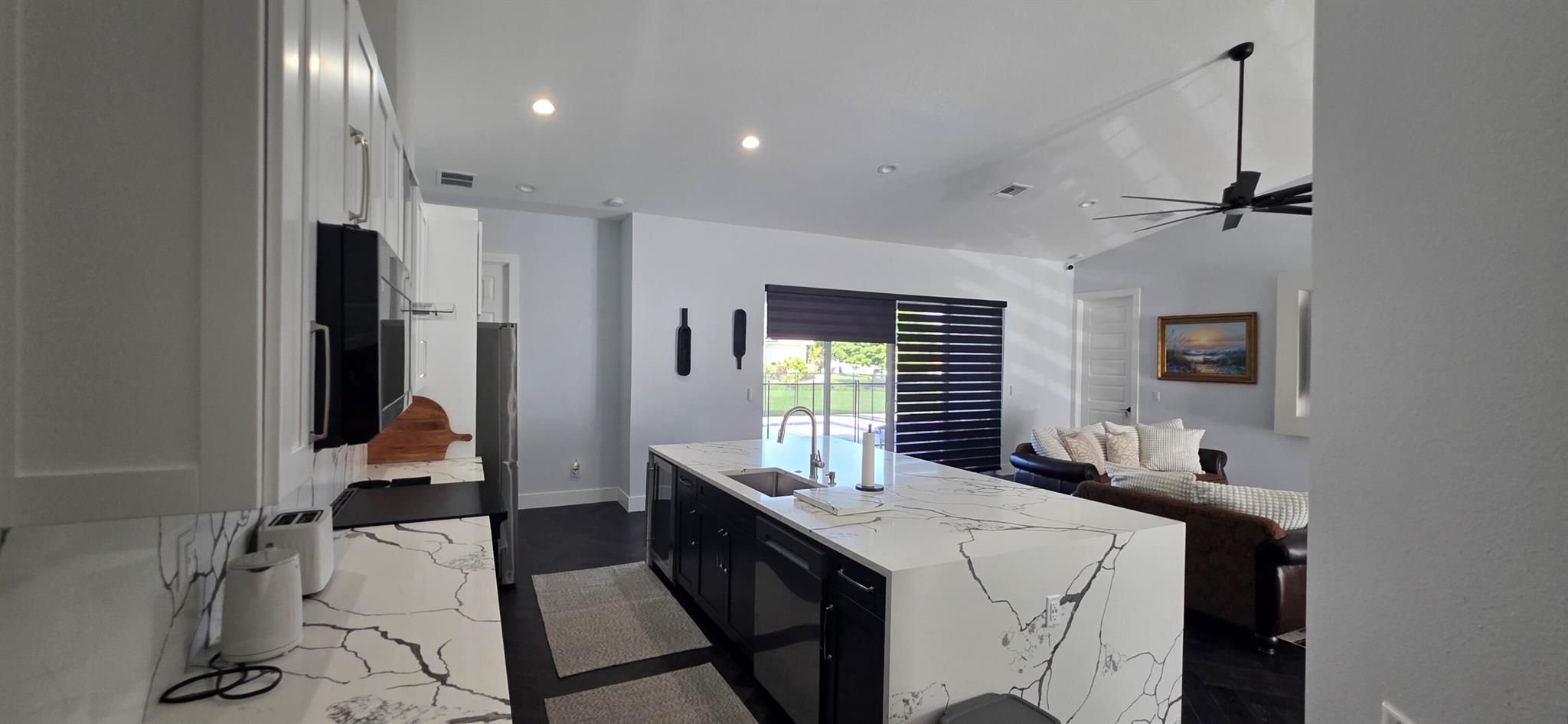 PORT ST LUCIE SECTION 37 - Residential Lease