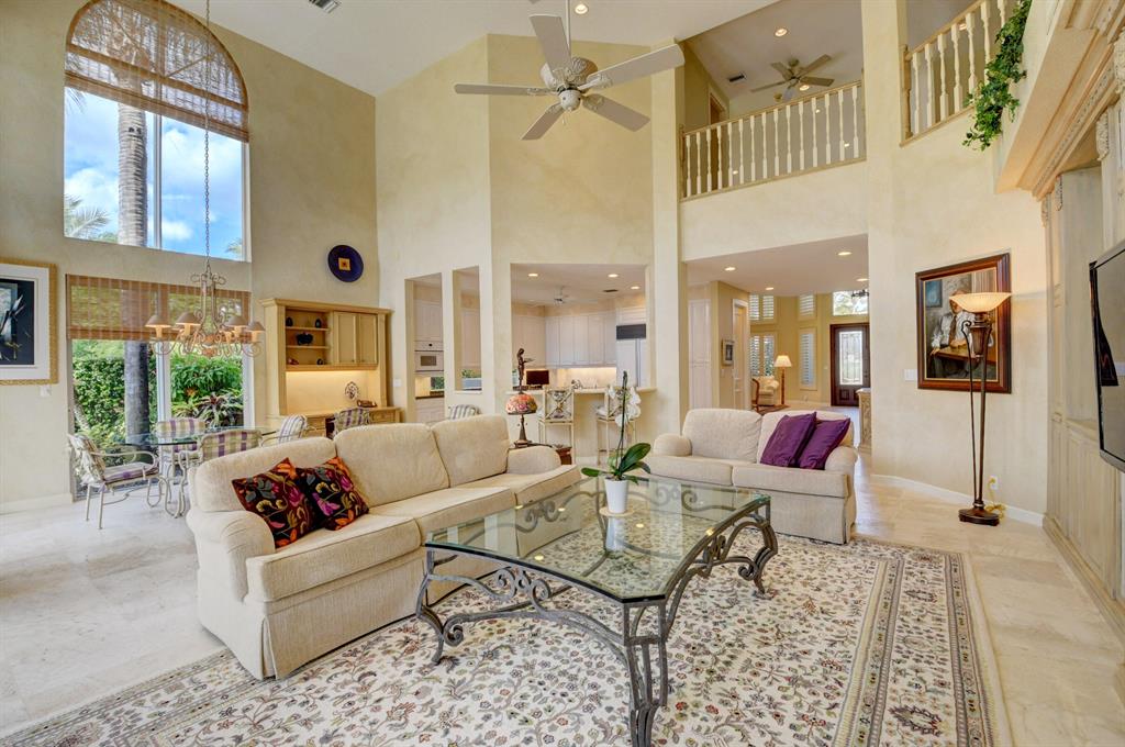 CLUBSIDE AT WOODFIELD COUNTRY CLUB - Residential